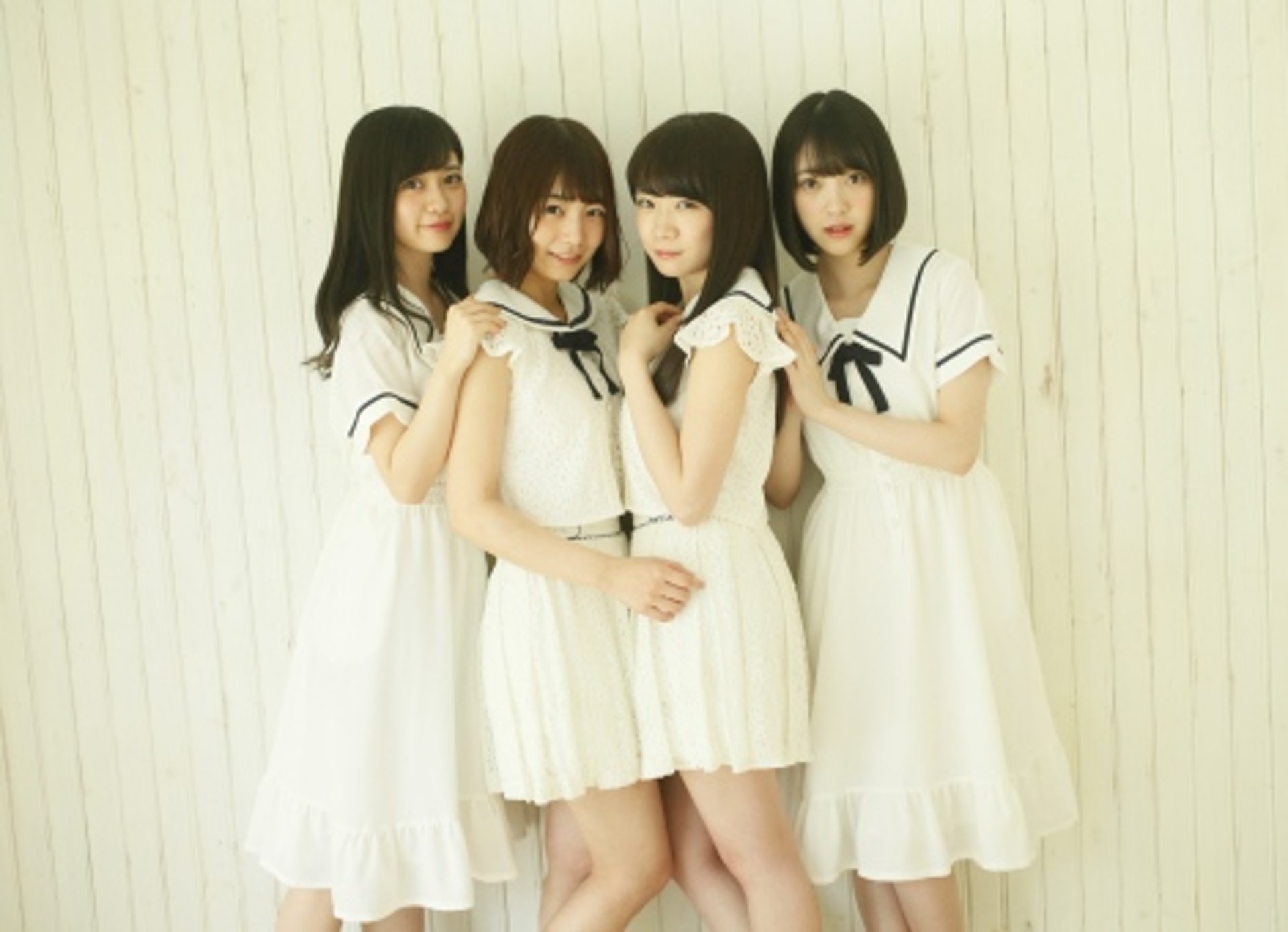 Akb競敵 乃木坂46出制服粉絲一穿即cos 白石麻衣登陸涉谷慘叫 香港01 即時娛樂