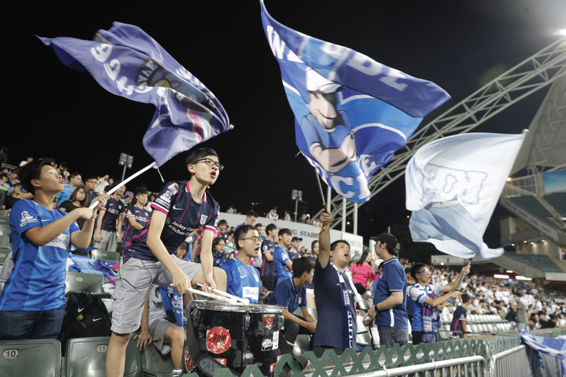 ç±åºè¨ªæ¸¯ è»è¿·é¿è¿·é½å
¥å ´å叿»æµç¼åºçè²é³ 馿¸¯01 峿é«