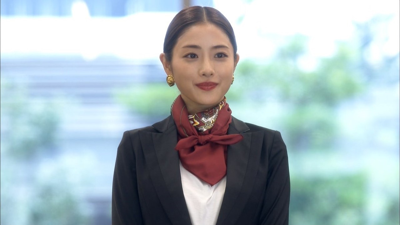 打扮,有時也直接影響別人對你的第一印象。 (圖片來源﹕《校對女王》) 打扮,有時也直接影響別人對你的第一印象。 (圖片來源﹕《校對女王》)
