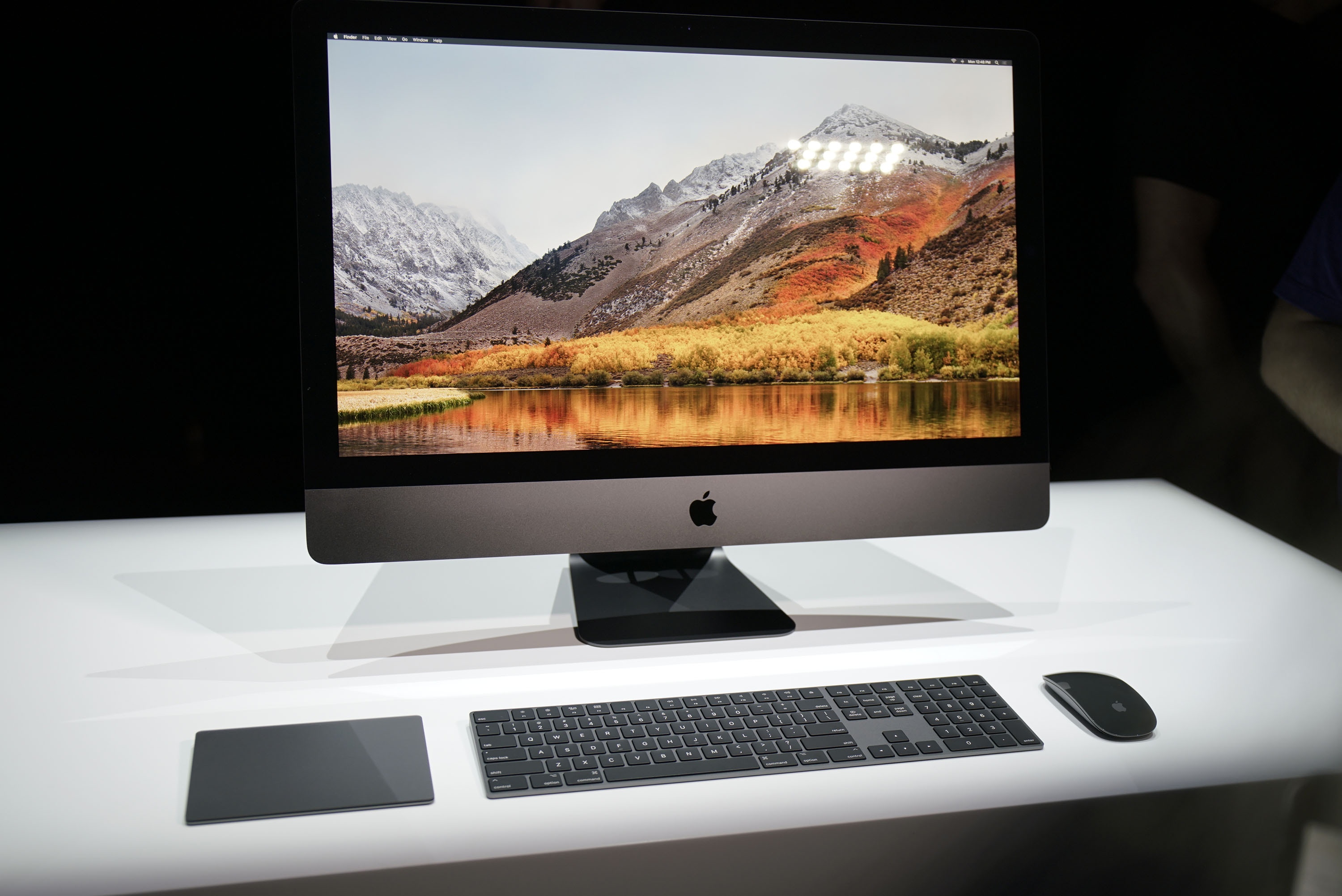 iMac Pro @ WWDC 17：Apple歷來最高性能電腦　能取代Mac Pro嗎？