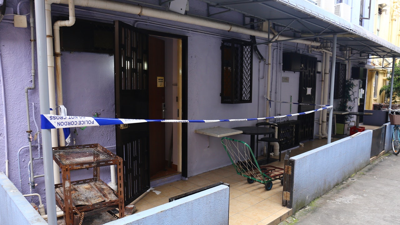 長洲東堤小築再有人燒炭自殺 兩男女當場身亡 長洲東堤小築再有人燒炭自殺 兩男女當場身亡
