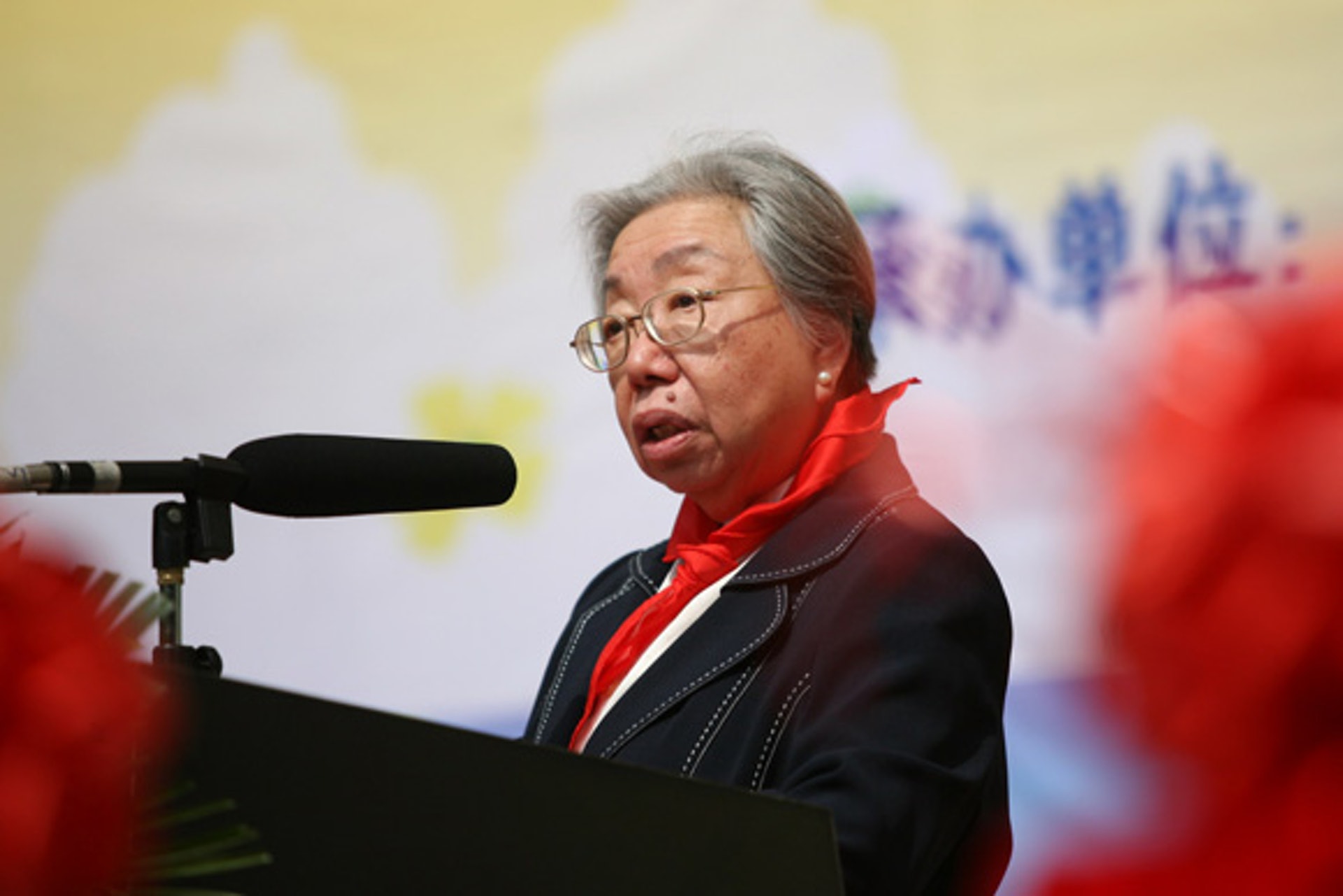 胡仙案後,報業女王胡仙出售星島,專注慈善事業。(網上圖片) 胡仙案後,報業女王胡仙出售星島,專注慈善事業。(網上圖片)