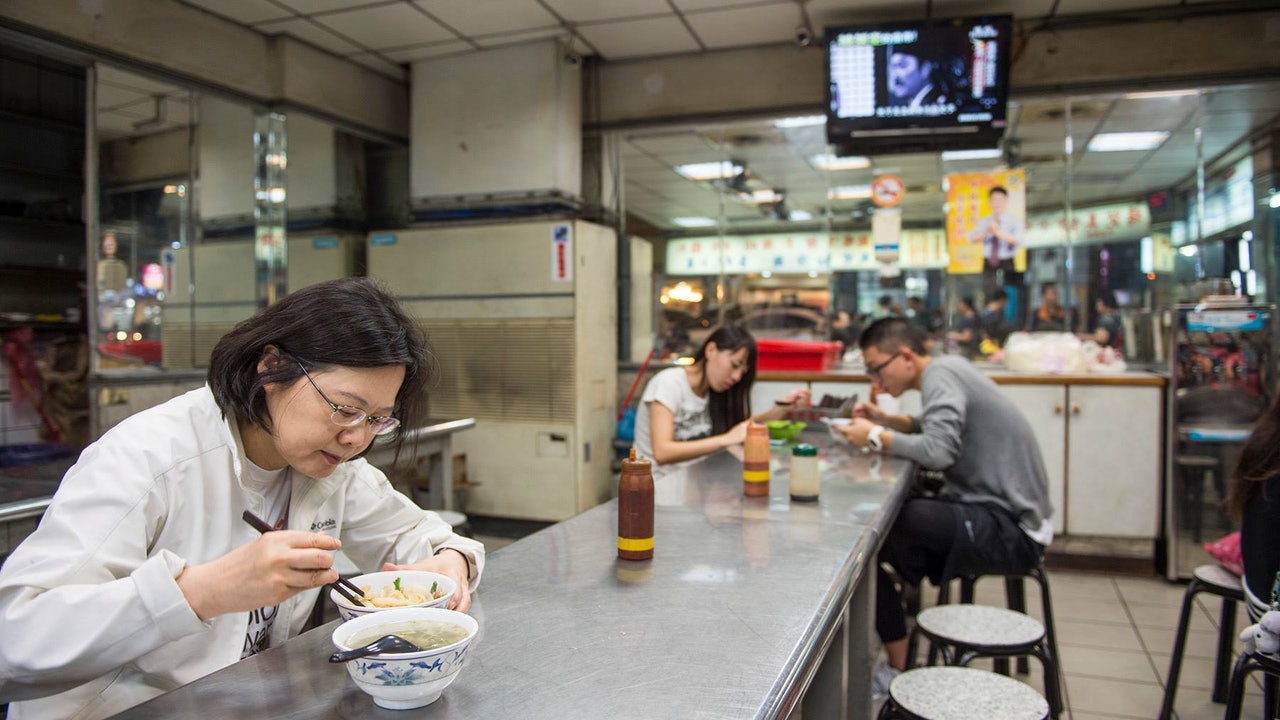 台灣最本土 蔡英文的地道菜單:炸「大目側仔」... 台灣最本土 蔡英文的地道菜單:炸「大目側仔」...