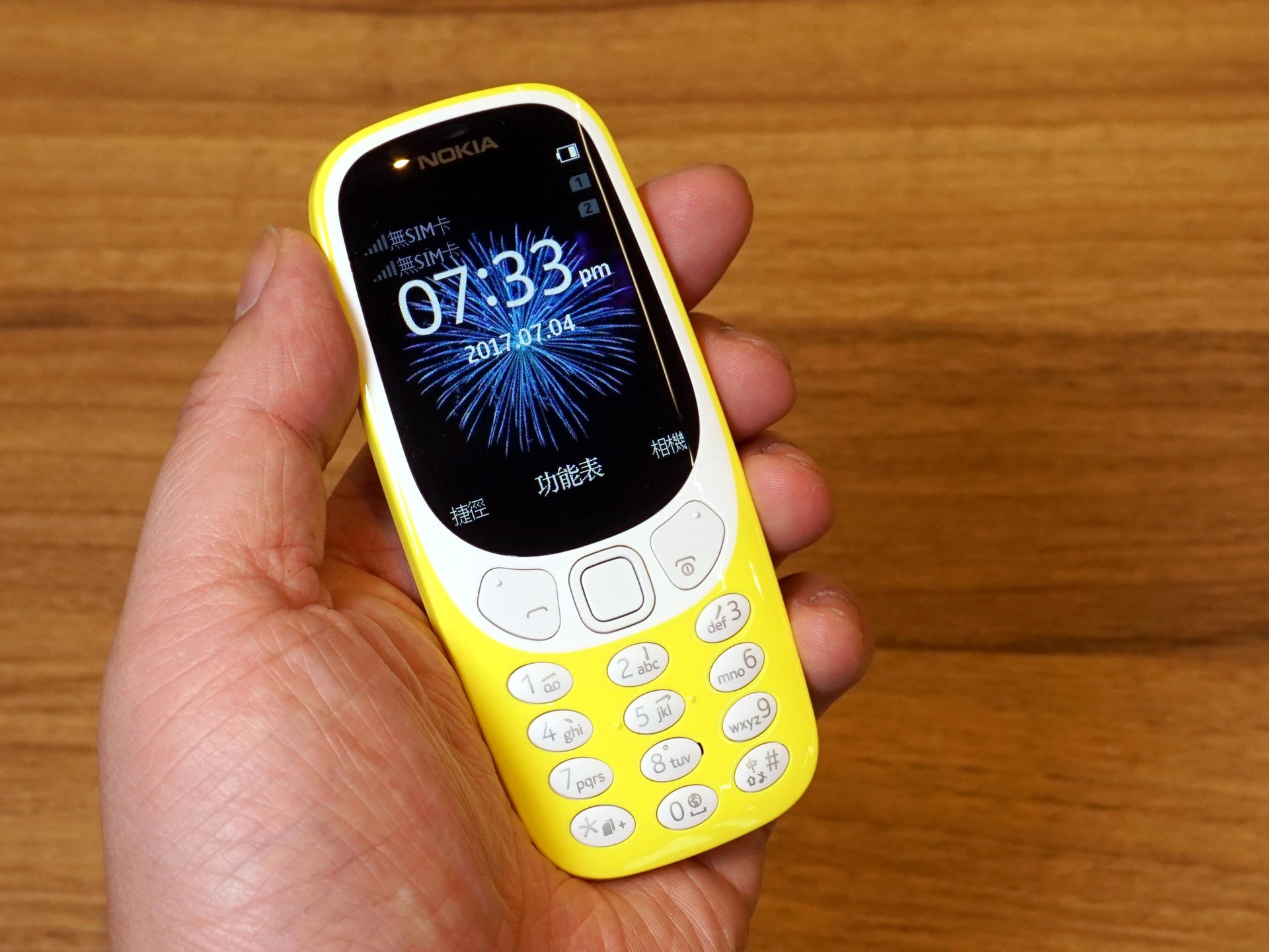 那些年 的nokia 3310 遲來17年的測試報告 香港01 數碼生活