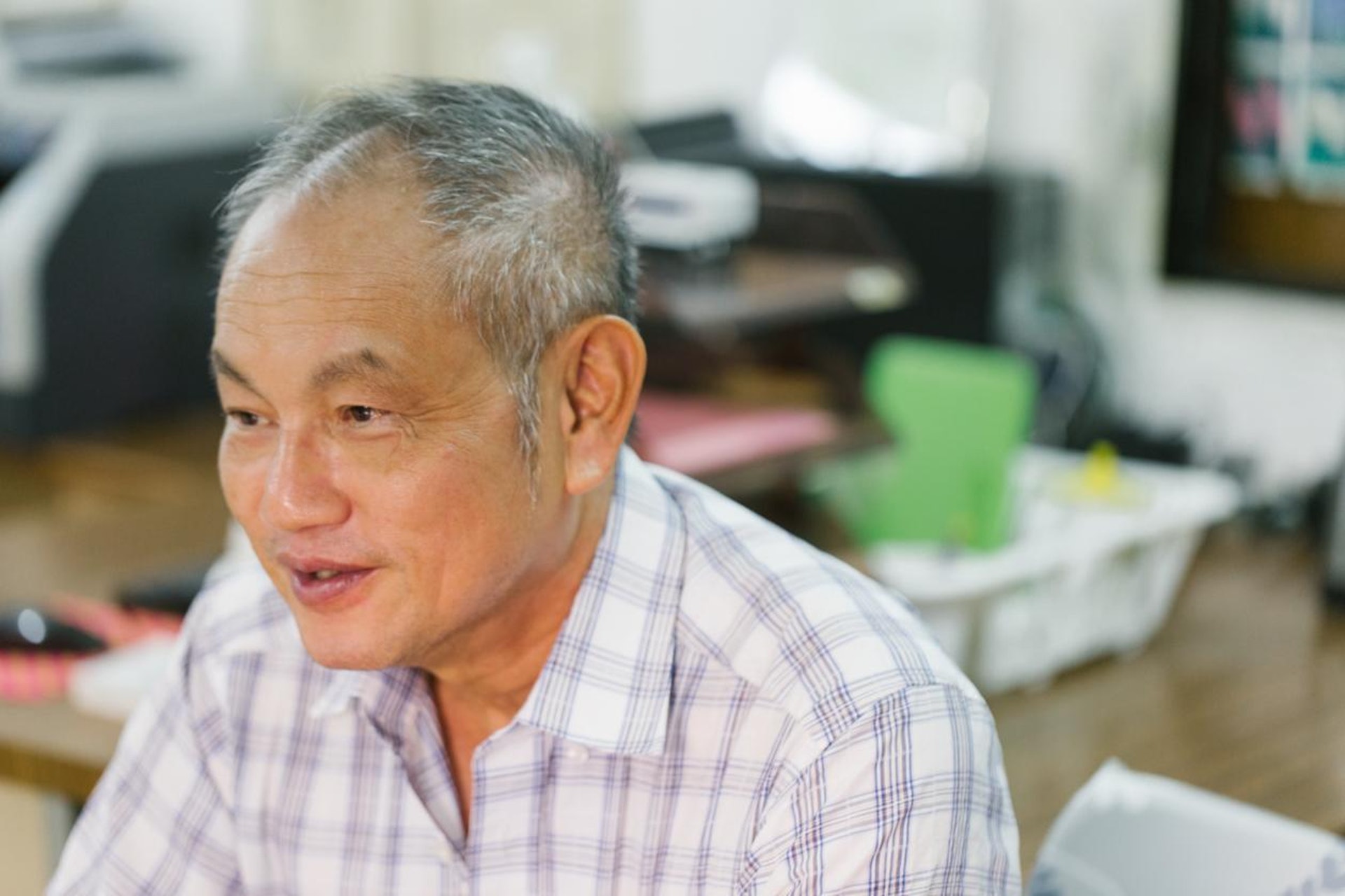 歐永森是香港首個樹藝師,也是亞洲唯一一個顧問級別的樹藝師,是行內的老行尊。 歐永森是香港首個樹藝師,也是亞洲唯一一個顧問級別的樹藝師,是行內的老行尊。