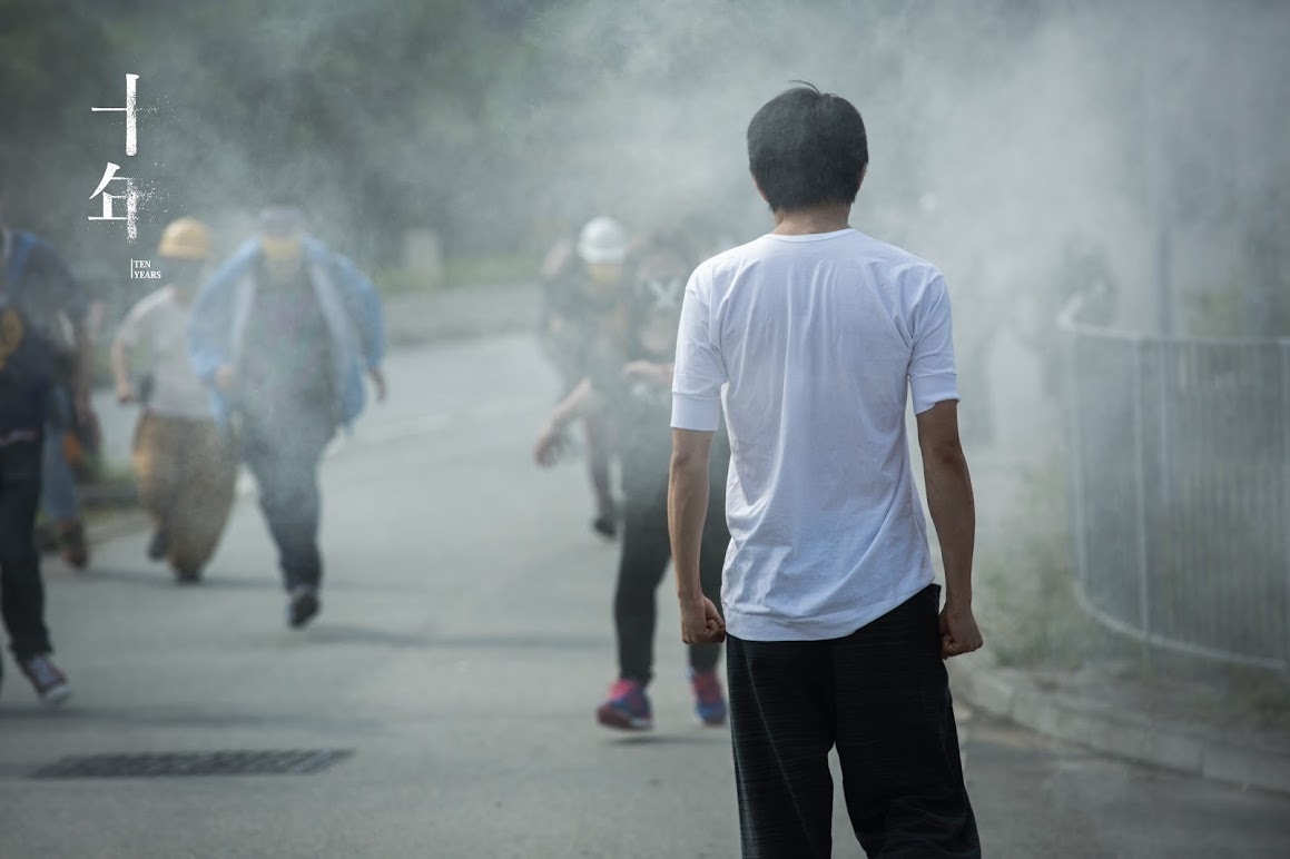 《十年》由幾場特別放映，到各大院線爭相上映，再到爆場、加場，繼而延伸出院校及社區放映，實在是獨立電影的奇蹟。（電影劇照）