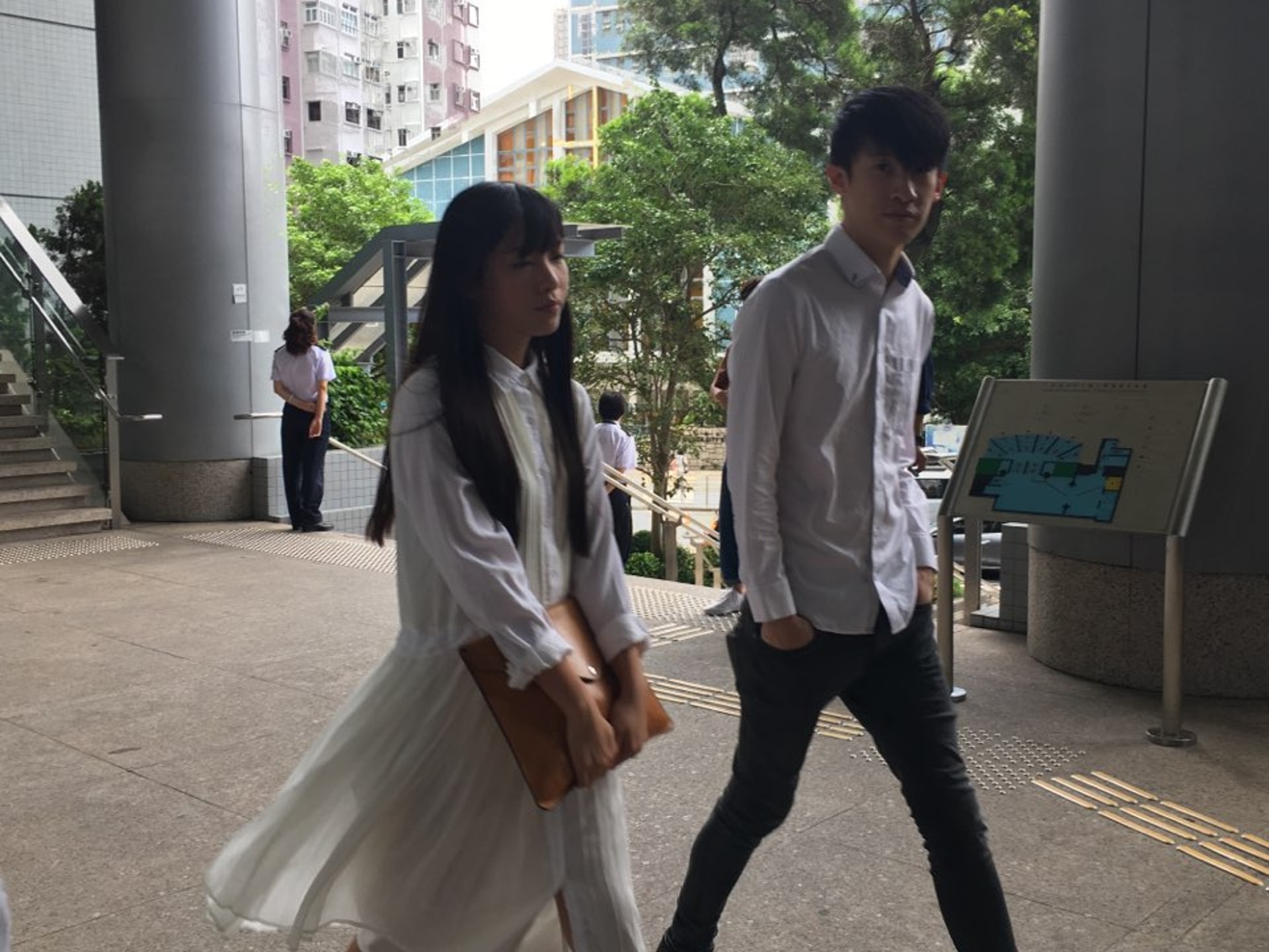 Dq風波 游蕙禎梁頌恆對裁決感失望籲被dq四議員撐住頂住 Dq風波 游蕙禎梁頌恆對裁決感失望籲被dq四議員撐住頂住