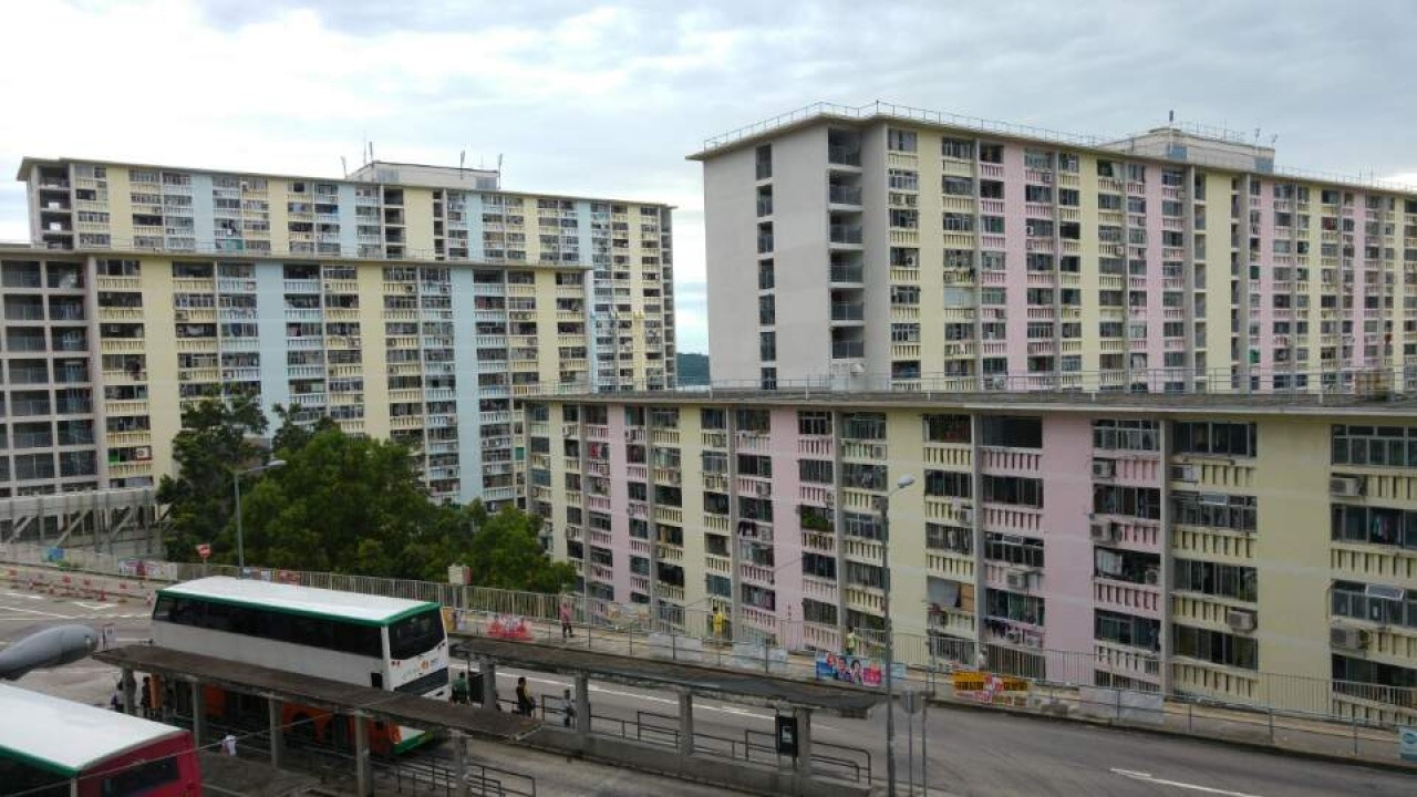 華富邨重建範圍再縮減　住宅樓宇13幢變11幢