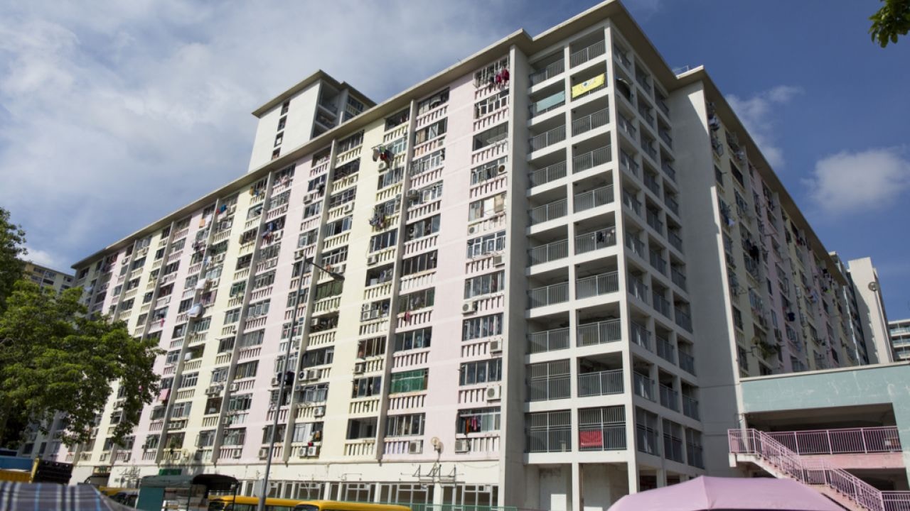 華富邨重建優化方案包括將用作安置重建居民的5幅土地由約18公頃，縮減至約13公頃。（資料圖片）