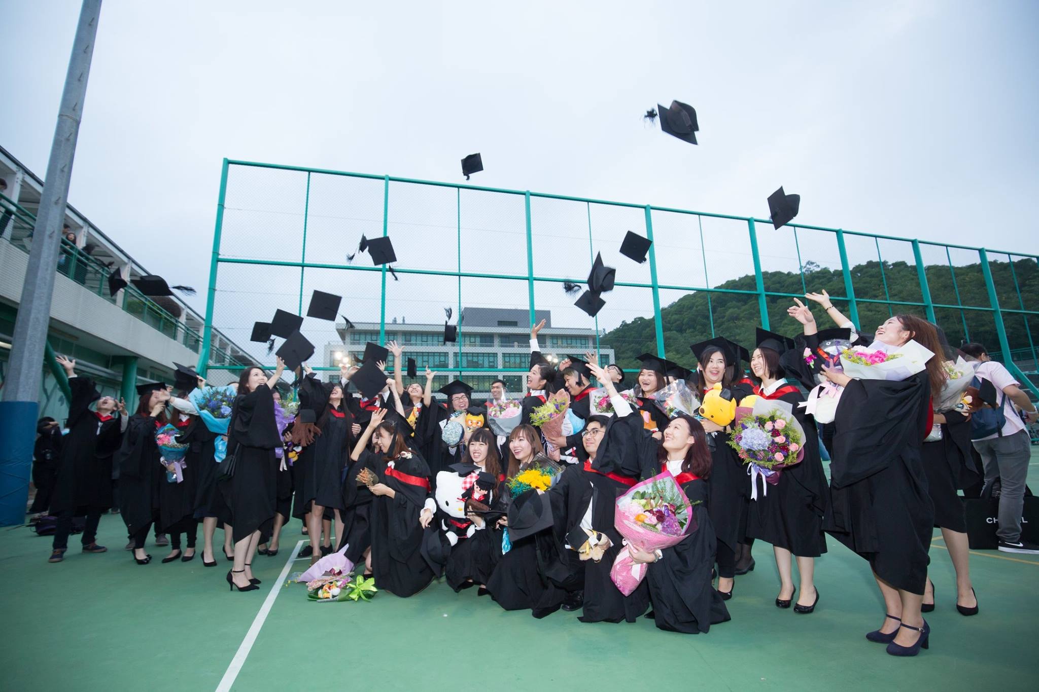 合約教師】工作量全職薪金減半半職教師：不公平待遇