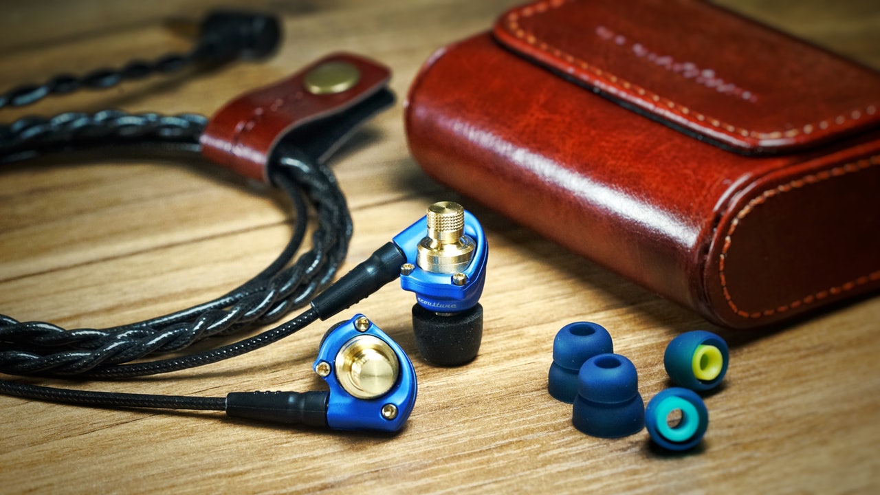 下町火箭 Acoustune HS 1551單動圈耳機 下町火箭 Acoustune HS 1551單動圈耳機