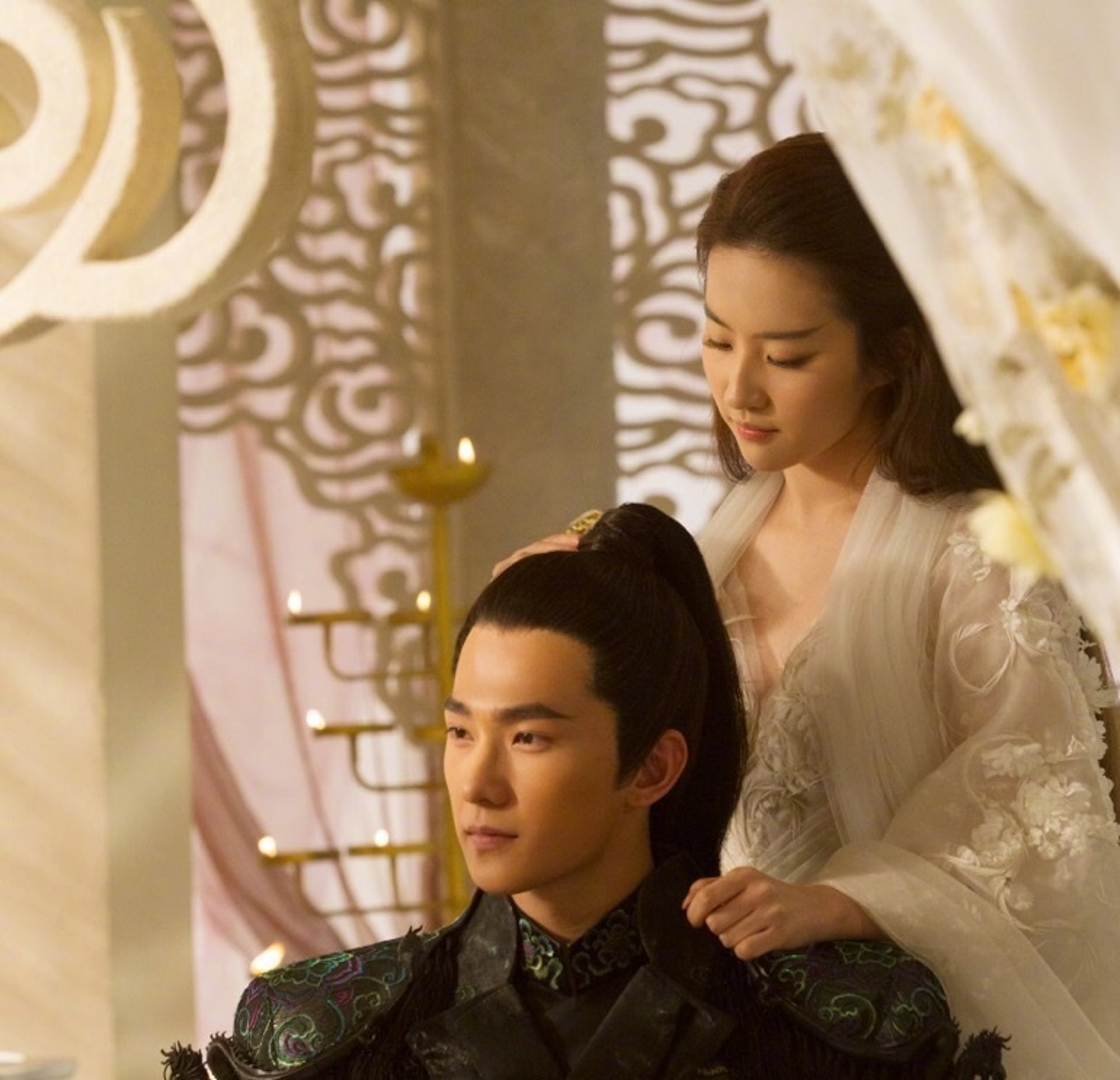 三生三世十里桃花 電影版素錦狠出汁李純仲搶眼過劉亦菲 三生三世十里桃花 電影版素錦狠出汁李純仲搶眼過劉亦菲