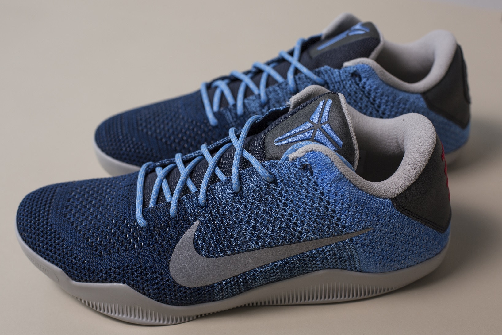 Kobe on sale brave blue