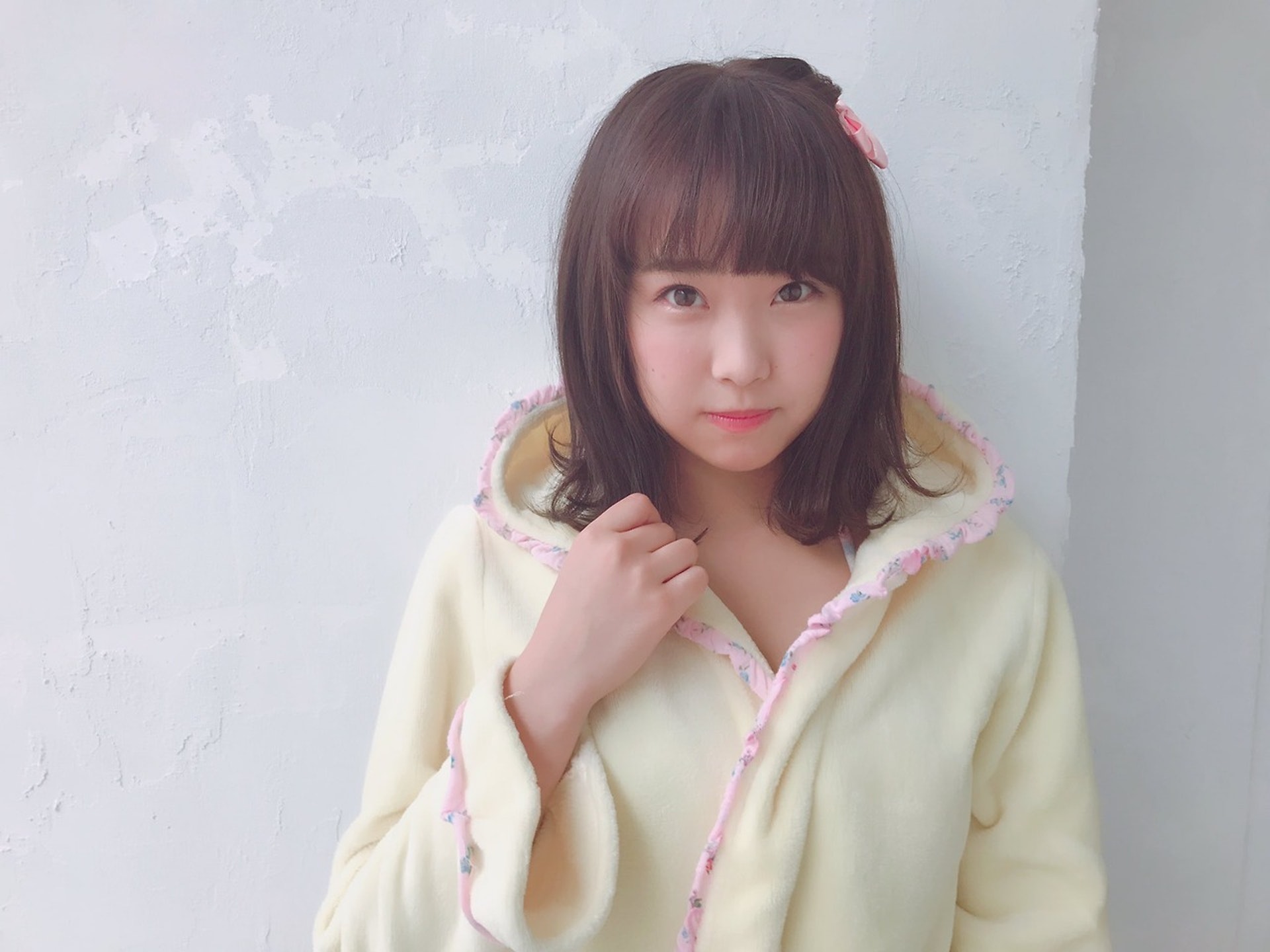 萌萌的夕夏,原來已經20歲,相信又是石原里美那類不老症患者。 萌萌的夕夏,原來已經20歲,相信又是石原里美那類不老症患者。