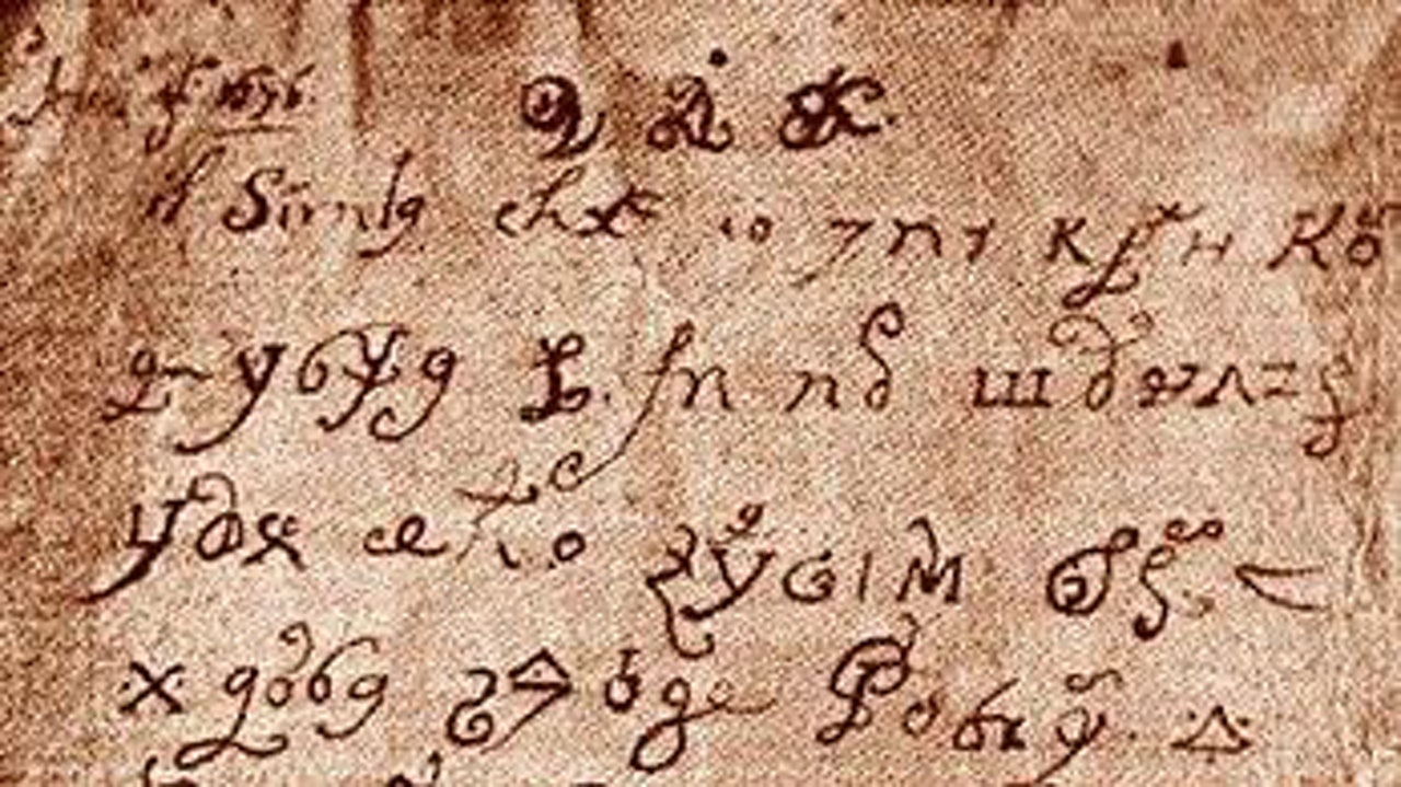 《惡魔來信》(letter from the devil)的歷史,可追溯至341年前的意大利西西里島。島上帕爾馬—迪蒙泰基亞羅(Palma di Montechiaro)本篤會修道院一位名為Maria Crocifissa della Concezione的15歲修女,聲稱有天一覺醒來就發現這信放在她眼前。修道院將信件展示出來,但數百年來都無人能夠破解當中意思。(網上圖片) 《惡魔來信》(letter from the devil)的歷史,可追溯至341年前的意大利西西里島。島上帕爾馬—迪蒙泰基亞羅(Palma di Montechiaro)本篤會修道院一位名為Maria Crocifissa della Concezione的15歲修女,聲稱有天一覺醒來就發現這信放在她眼前。修道院將信件展示出來,但數百年來都無人能夠破解當中意思。(網上圖片)