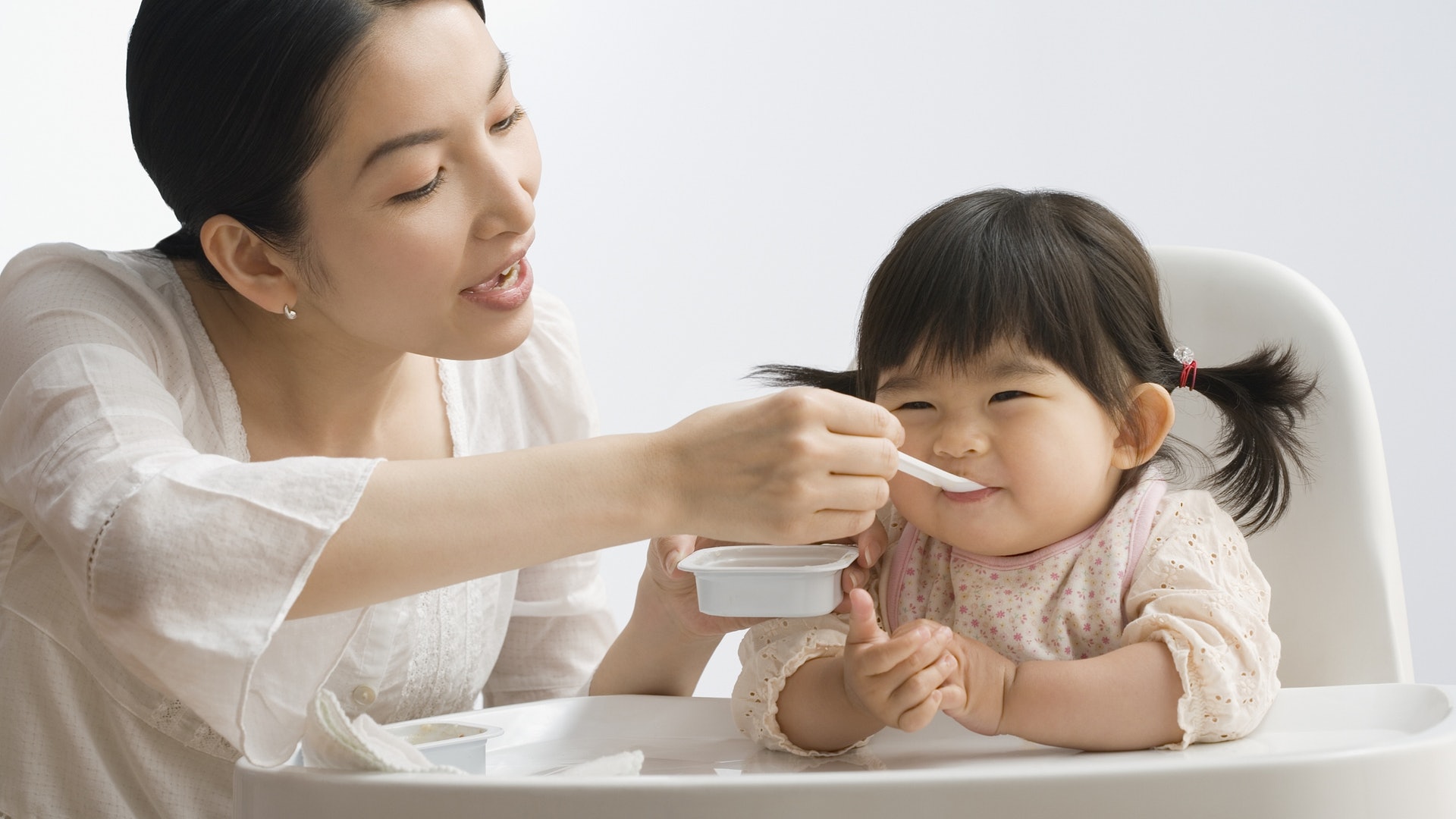 【用錯外傭教錯仔】有外傭照顧孩子,父母就可以袖手旁觀? 【用錯外傭教錯仔】有外傭照顧孩子,父母就可以袖手旁觀?