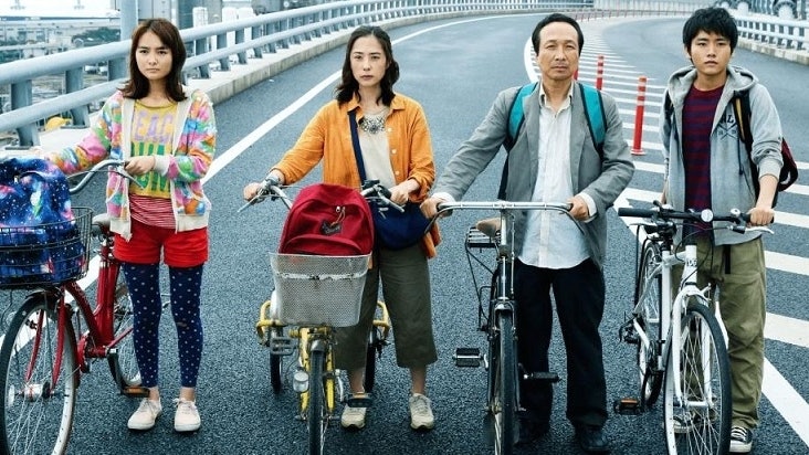 【求生走佬Family】大停電下反思 導演嘆︰若科技從世上消失就好 【求生走佬Family】大停電下反思 導演嘆︰若科技從世上消失就好