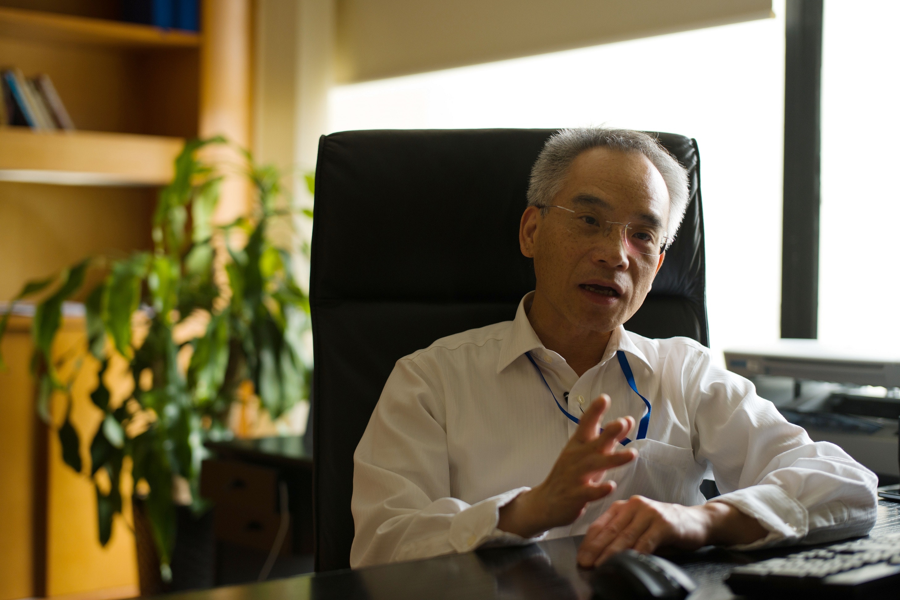 蘇偉文指，在限制性契諾下，合資格社福機構可享優惠租金。（高仲明攝）