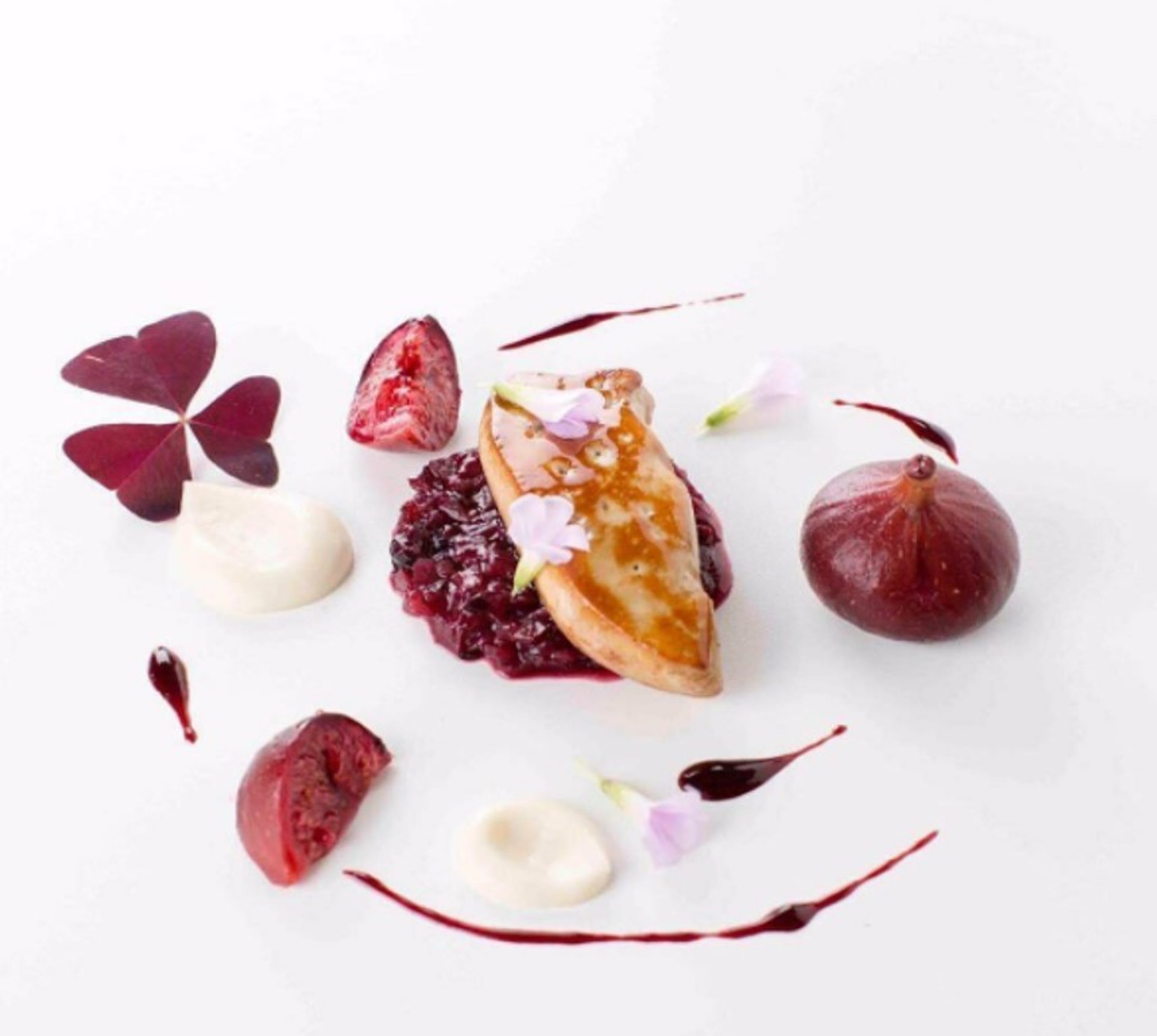 無花果又可做成醬汁蘸海鮮吃,味道匹配。@mymuybuenochefs (https://goo.gl/ndxi9T) 無花果又可做成醬汁蘸海鮮吃,味道匹配。@mymuybuenochefs (https://goo.gl/ndxi9T)