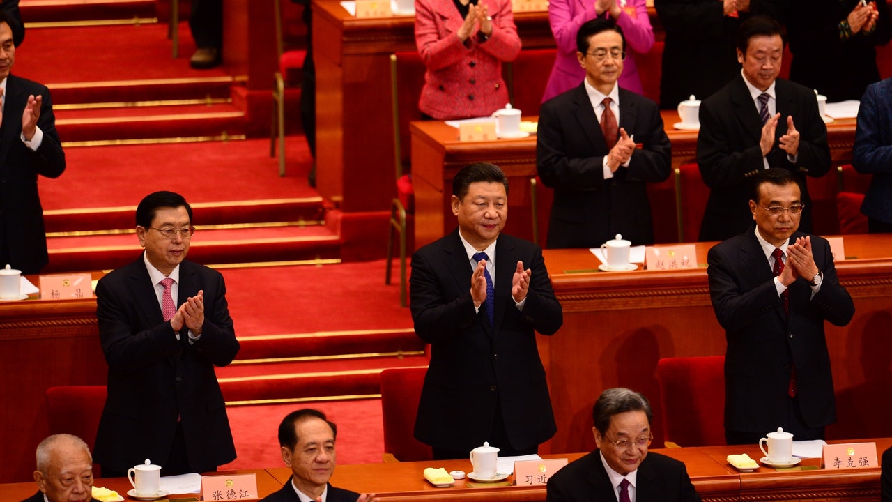 官僚?幹部?公務員?中國複雜官員體系的層次與邏輯
