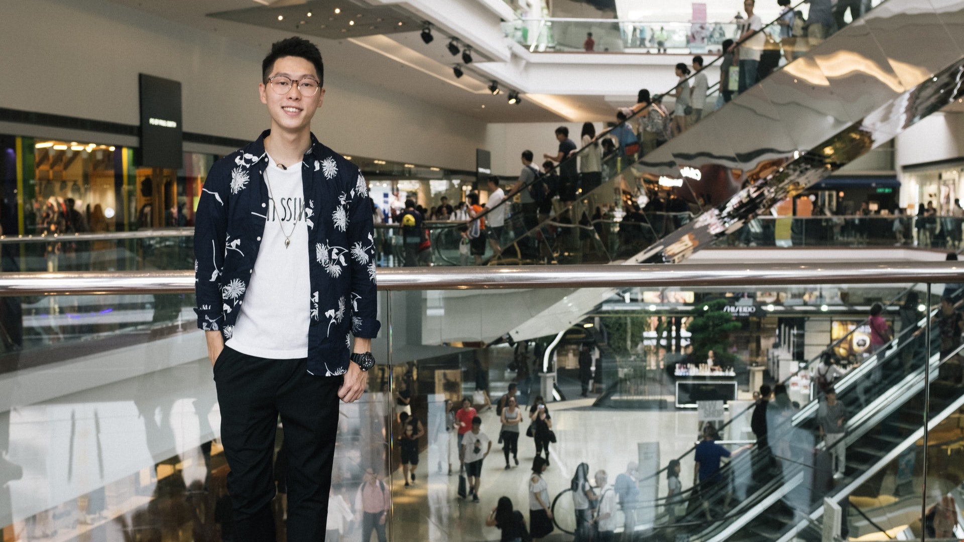 修讀媒體寫作、曾做地盤 23歲保安:其實保安都可以好專業 修讀媒體寫作、曾做地盤 23歲保安:其實保安都可以好專業