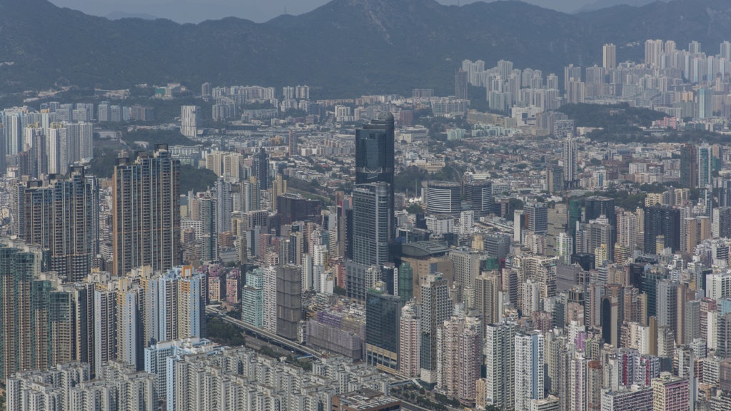 唔開心、討厭香港、有錢,點解唔走? 唔開心、討厭香港、有錢,點解唔走?