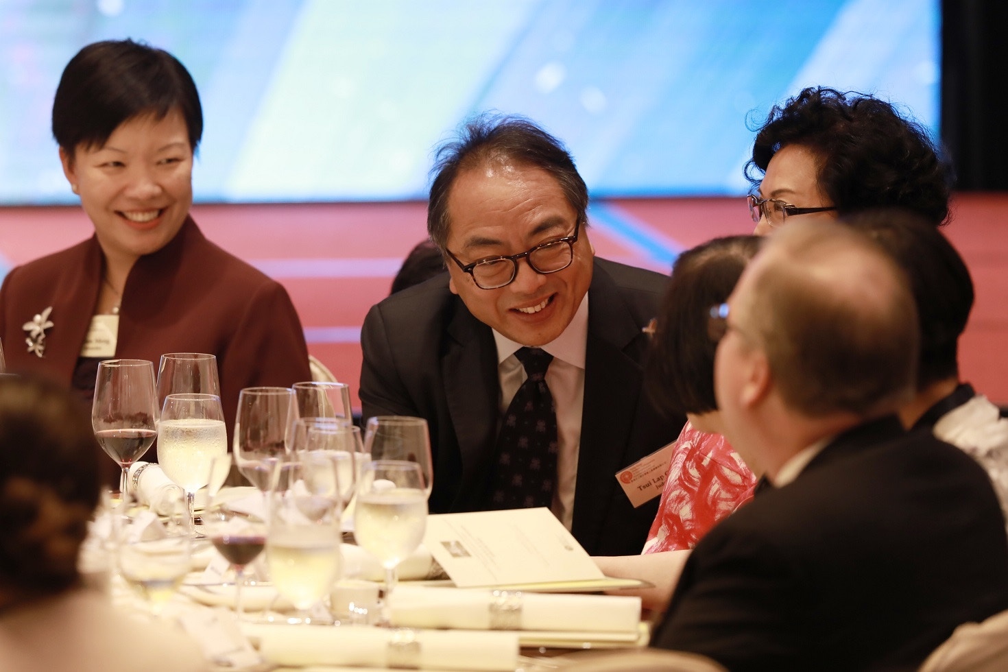 徐立之在「818」事件後，決定約滿後不續任港大校長。（資料圖片）