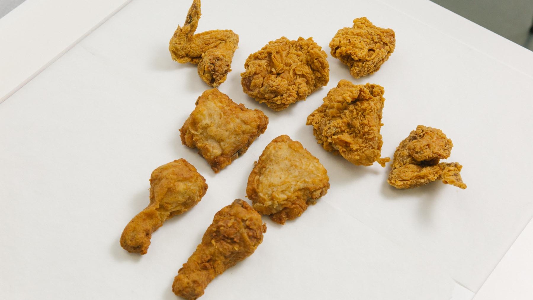 【KFC吃雞攻略】按圖索引拆骨大全 跟住拆真係好食啲? 【KFC吃雞攻略】按圖索引拆骨大全 跟住拆真係好食啲?
