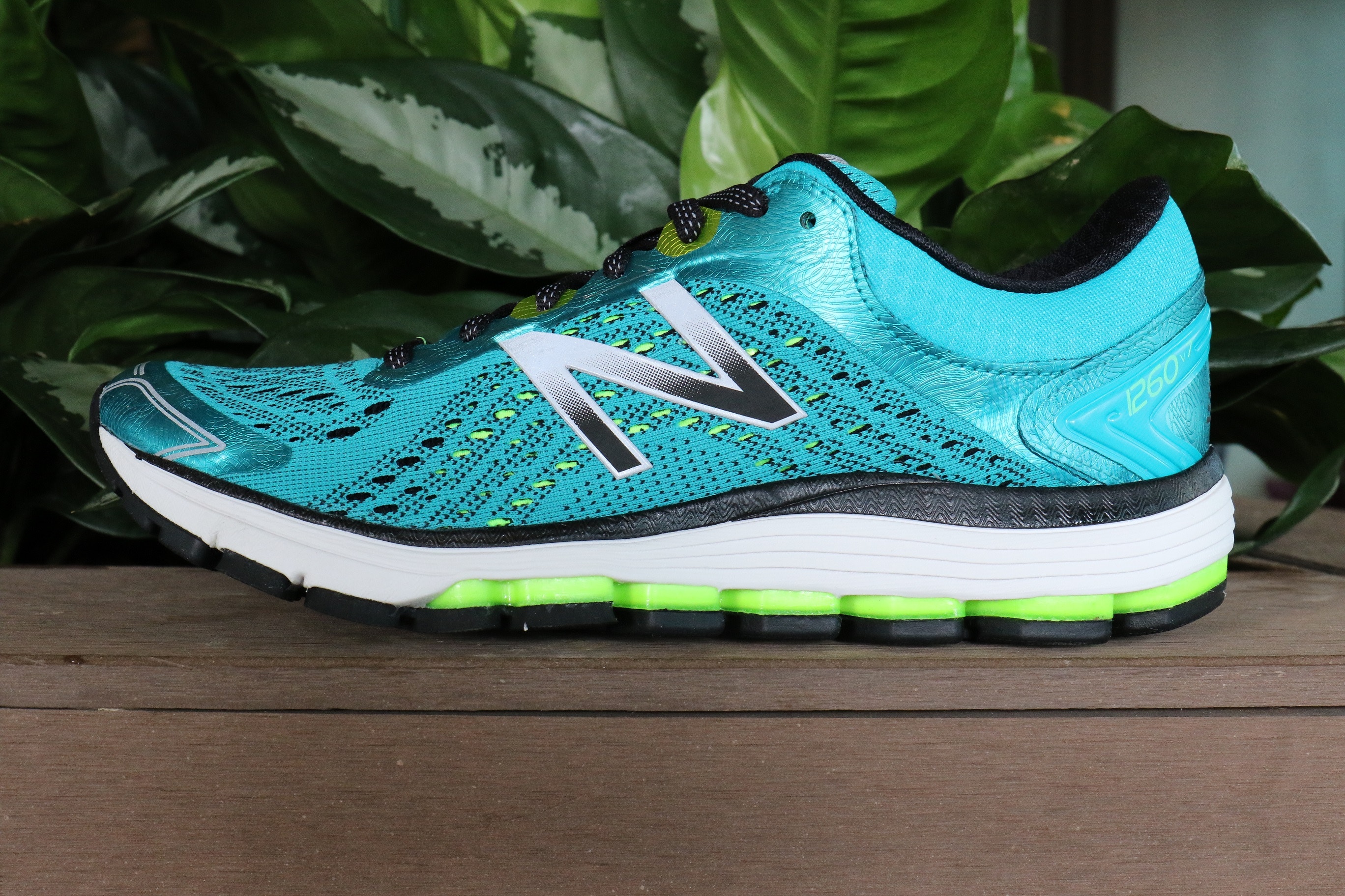 new balance 1260 running shoe