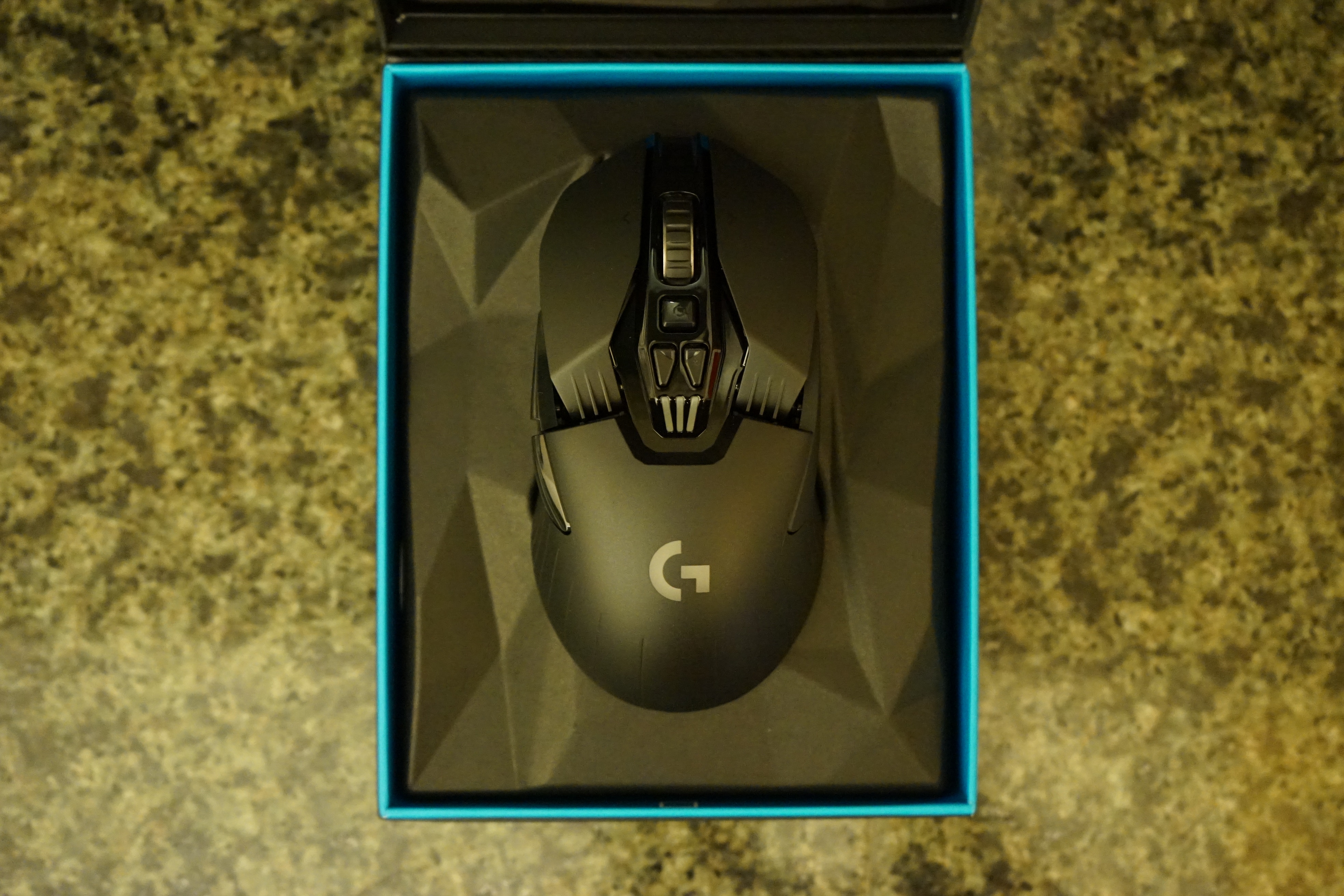 電競滑鼠實測 Logitech G903無線充電加自訂功能夠專業 香港01 數碼生活