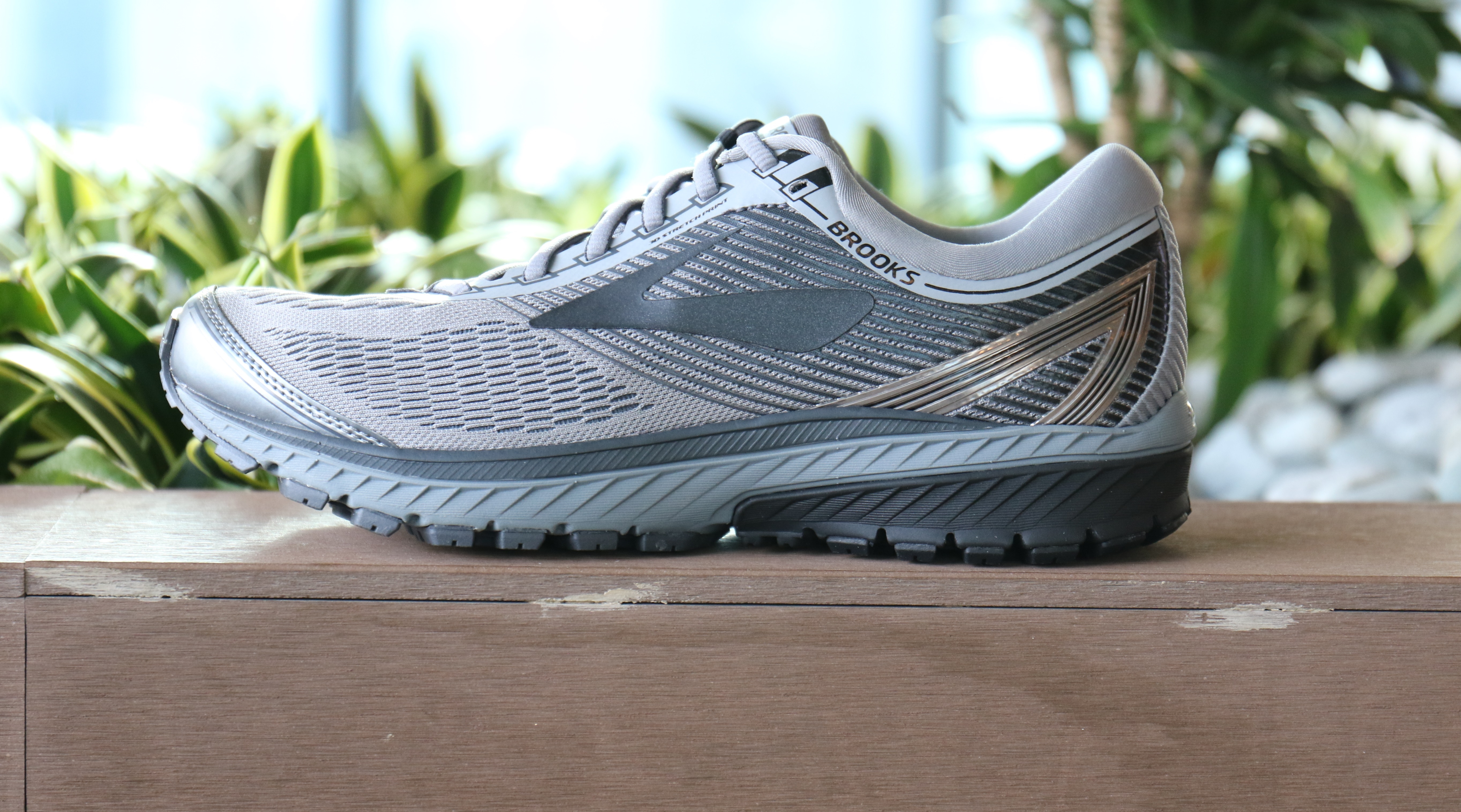 Brooks Ghost 10