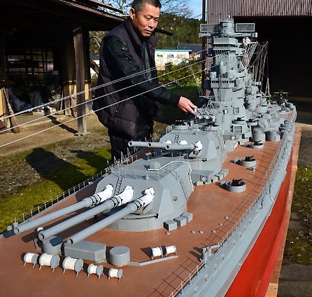 日漢花十年時間自製大和號戰艦試航成功