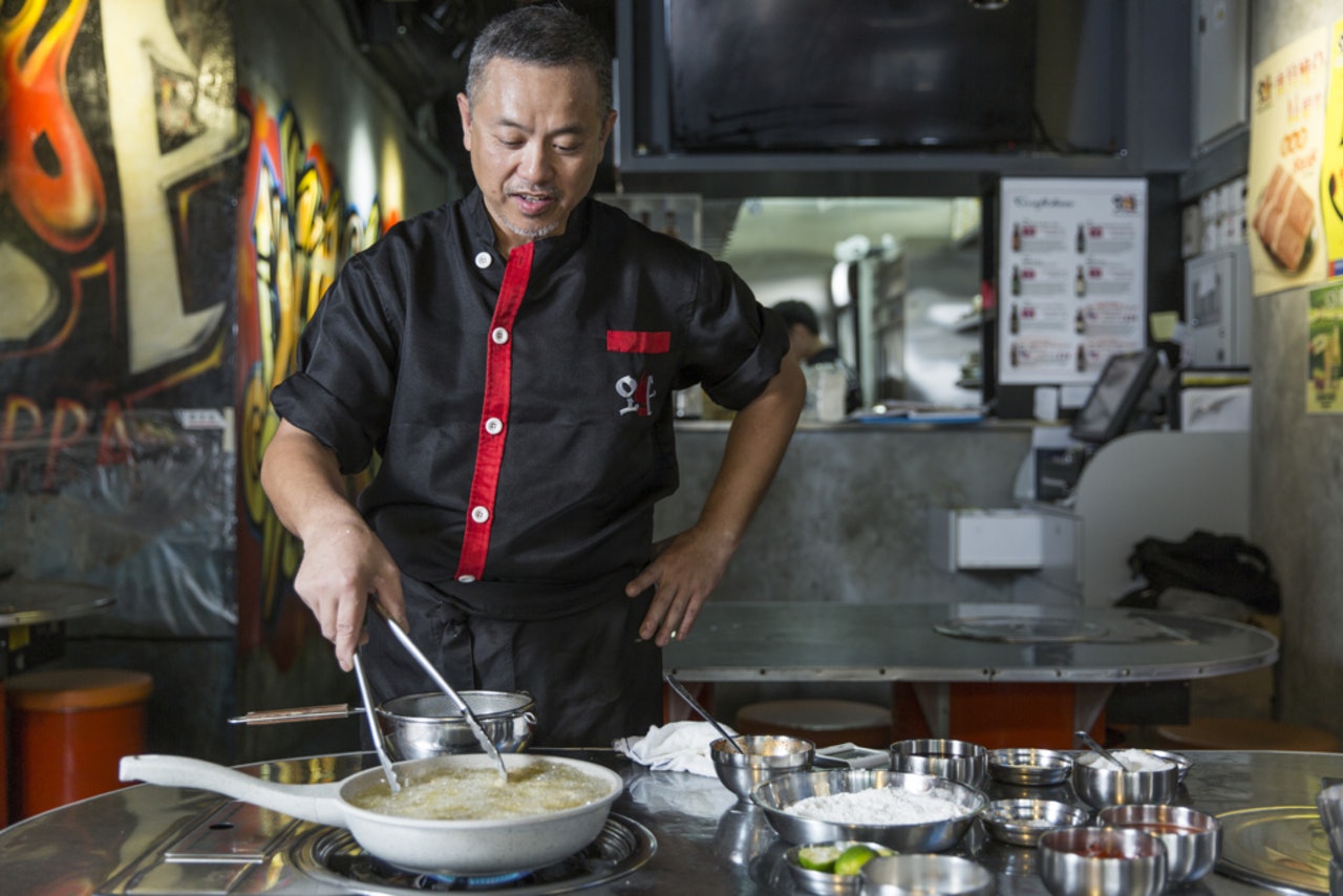 OPPA韓式燒肉店大廚梁國偉。(黃寶瑩攝) OPPA韓式燒肉店大廚梁國偉。(黃寶瑩攝)