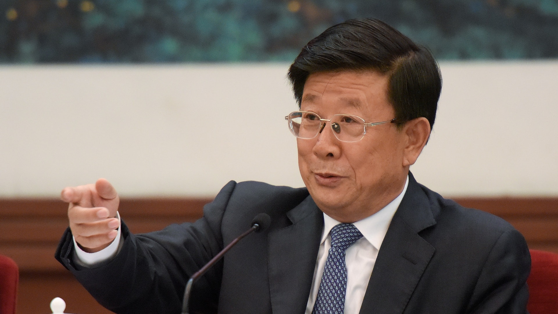 公安部長趙克志出任中央政法委委員 河北一把手任上設立雄安新區 公安部長趙克志出任中央政法委委員 河北一把手任上設立雄安新區
