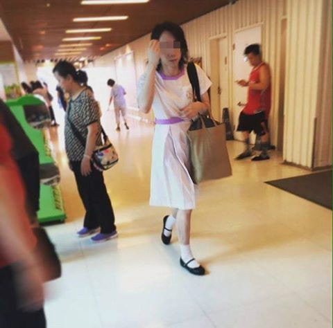 網上瘋傳易服男穿校裙闖女廁學校 已非第一次籲學生提高警覺