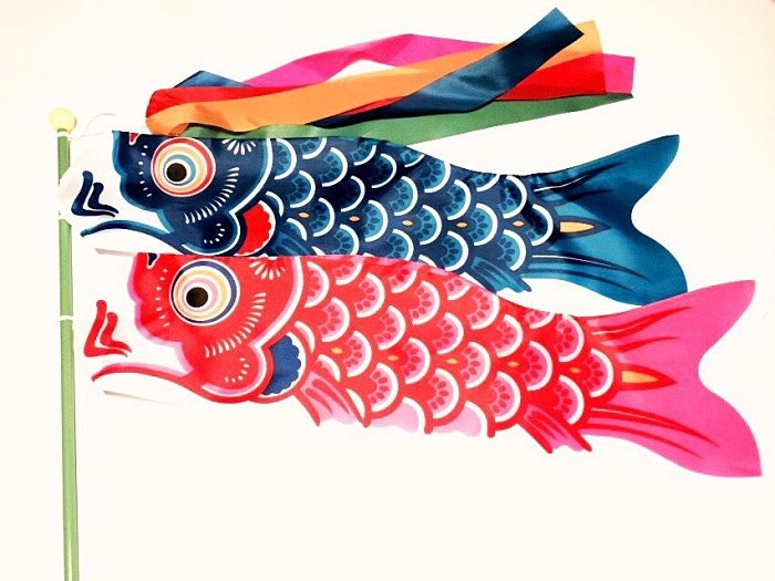 日本的「男孩節」,習俗上會懸掛鯉魚旗,就像鯉魚一樣跳過龍門成龍,比喻孩子健康成長。 高雄刺青、刺青、高雄刺青店、高雄刺青推薦、高雄刺青改圖、高雄紋身