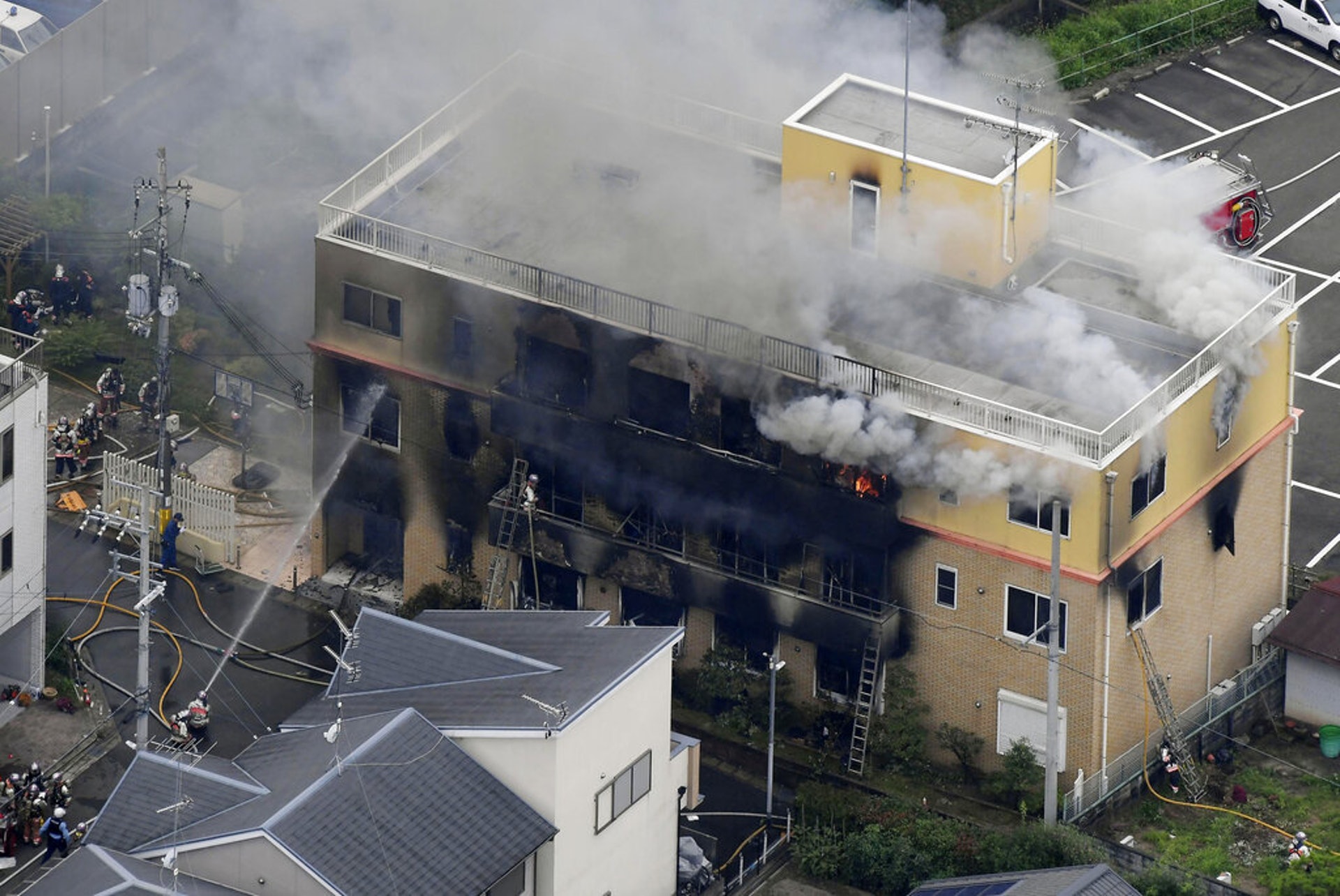 日本 京阿尼 京都動畫大樓火災增至13死男子疑邊叫去死邊放火 香港01 即時國際 日本 京阿尼 京都動畫大樓火災增至13死男子疑邊叫去死邊放火 香港01 即時國際