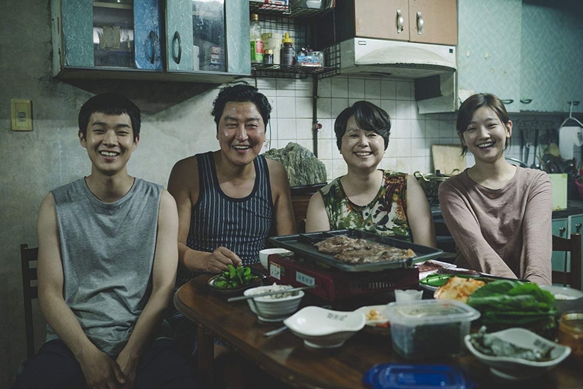 《上流寄生族》劇照。 《上流寄生族》劇照。