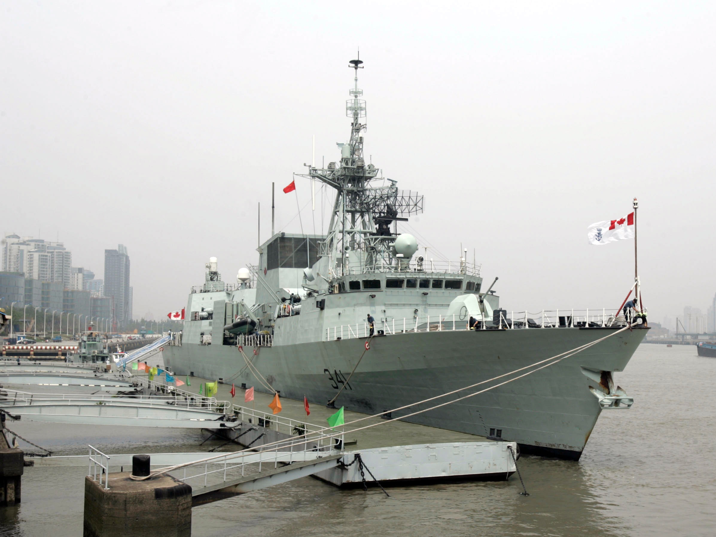 加拿大再次派遣軍艦通過台灣海峽