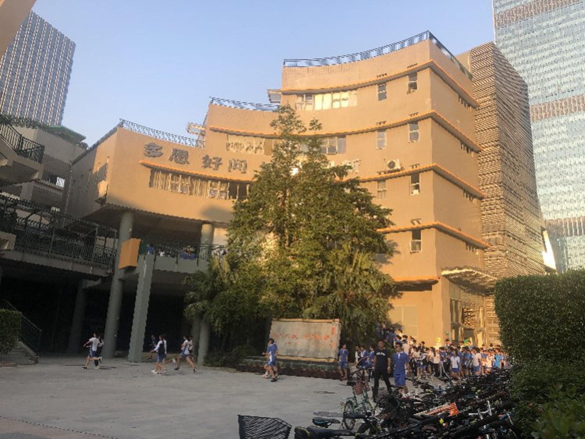 深圳南山二外國語學校是創辦於2004年,是一所公辦學校。(網上圖片) 深圳南山二外國語學校是創辦於2004年,是一所公辦學校。(網上圖片)