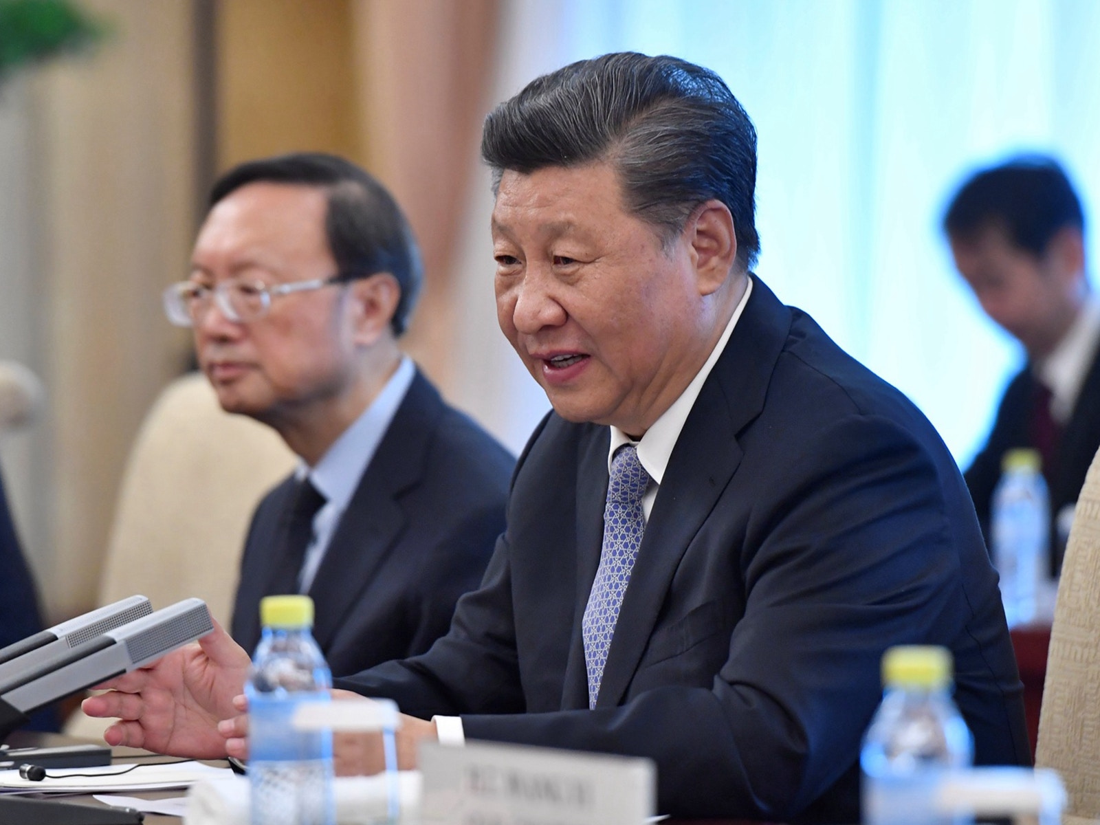 点击图片看原样大小图片