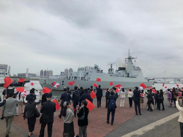太原艦返航途中與日海上自衛隊艦艇聯合訓練 香港01 即時中國