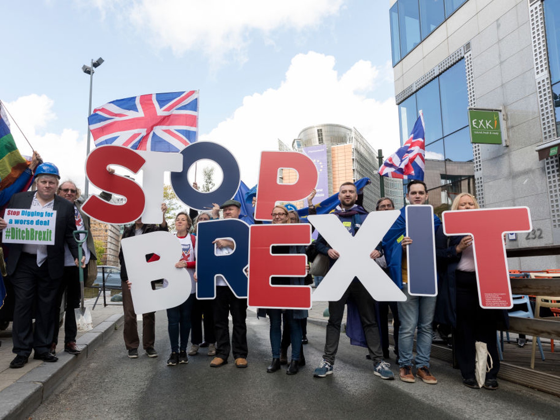英國留歐派與脫歐派分歧嚴重,仍未能取得共識(Getty Images) 英國留歐派與脫歐派分歧嚴重,仍未能取得共識(Getty Images)