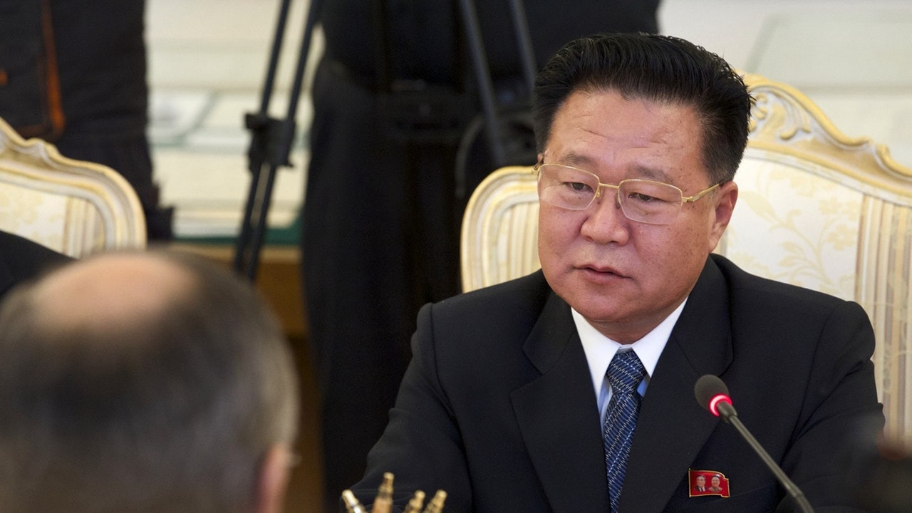 韓媒:朝鮮二號人物崔龍海抵北京 或與中方人士見面