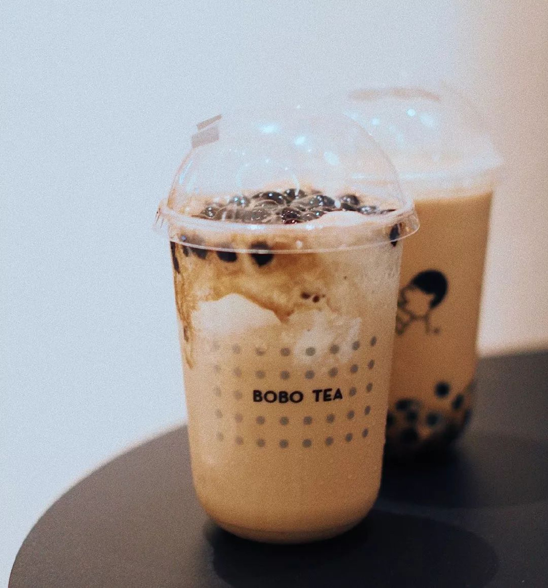 以奶茶為首的手搖飲品在內地成為流行的飲食文化,但亦引發消費者健康憂慮。圖為喜茶。(資料圖片) 以奶茶為首的手搖飲品在內地成為流行的飲食文化,但亦引發消費者健康憂慮。圖為喜茶。(資料圖片)