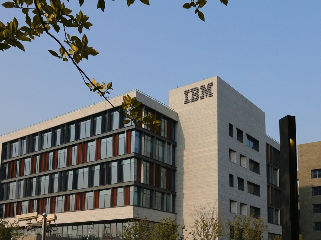 IBM上季收入升4%雖勝預期 惟仍強調年內會裁員