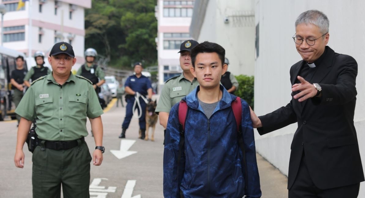 陳同佳出獄】蔡英文：望港府儘快將陳同佳及相關證據交給台灣