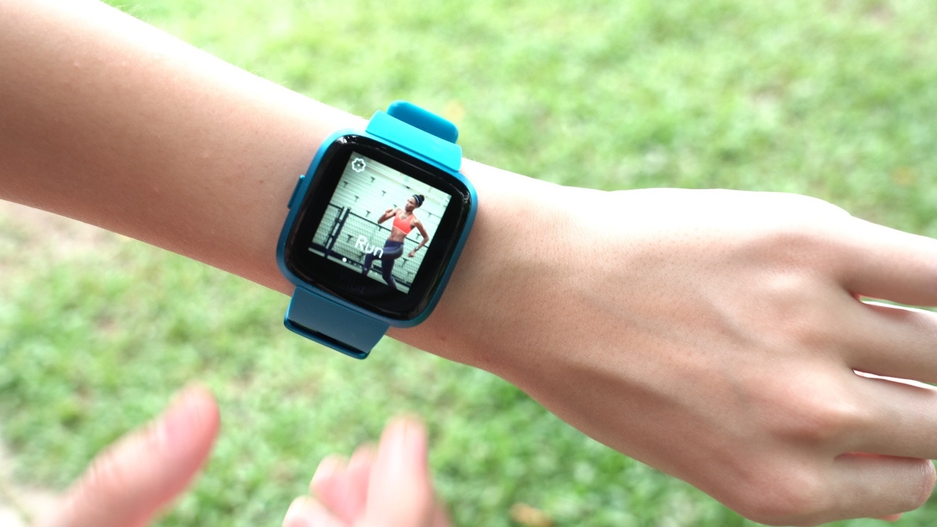 Google 成功收購 Fitbit,將會開發自家 Wear OS 的穿戴裝置,硬撼 Apple Watch。(呀脆攝) Google 成功收購 Fitbit,將會開發自家 Wear OS 的穿戴裝置,硬撼 Apple Watch。(呀脆攝)