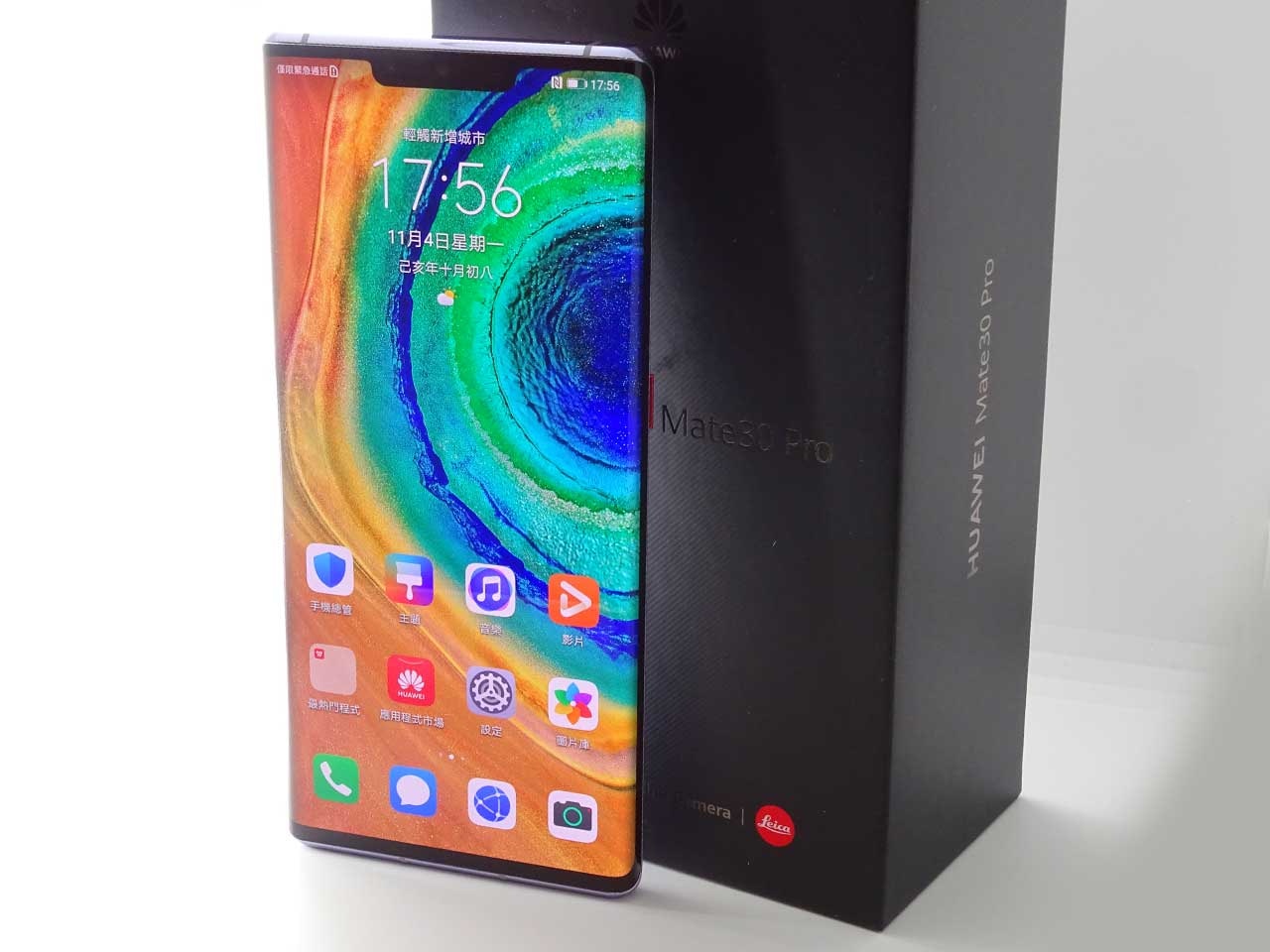 【超美品】HUAWEI mate30 pro 香港版【Googleあり】