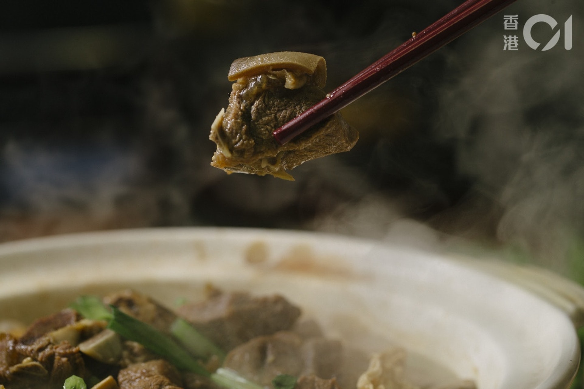 中醫師認為要了解自己體質才定「進補」方向,香港氣候不宜吃羊肉進補。(資料圖片) 中醫師認為要了解自己體質才定「進補」方向,香港氣候不宜吃羊肉進補。(資料圖片)